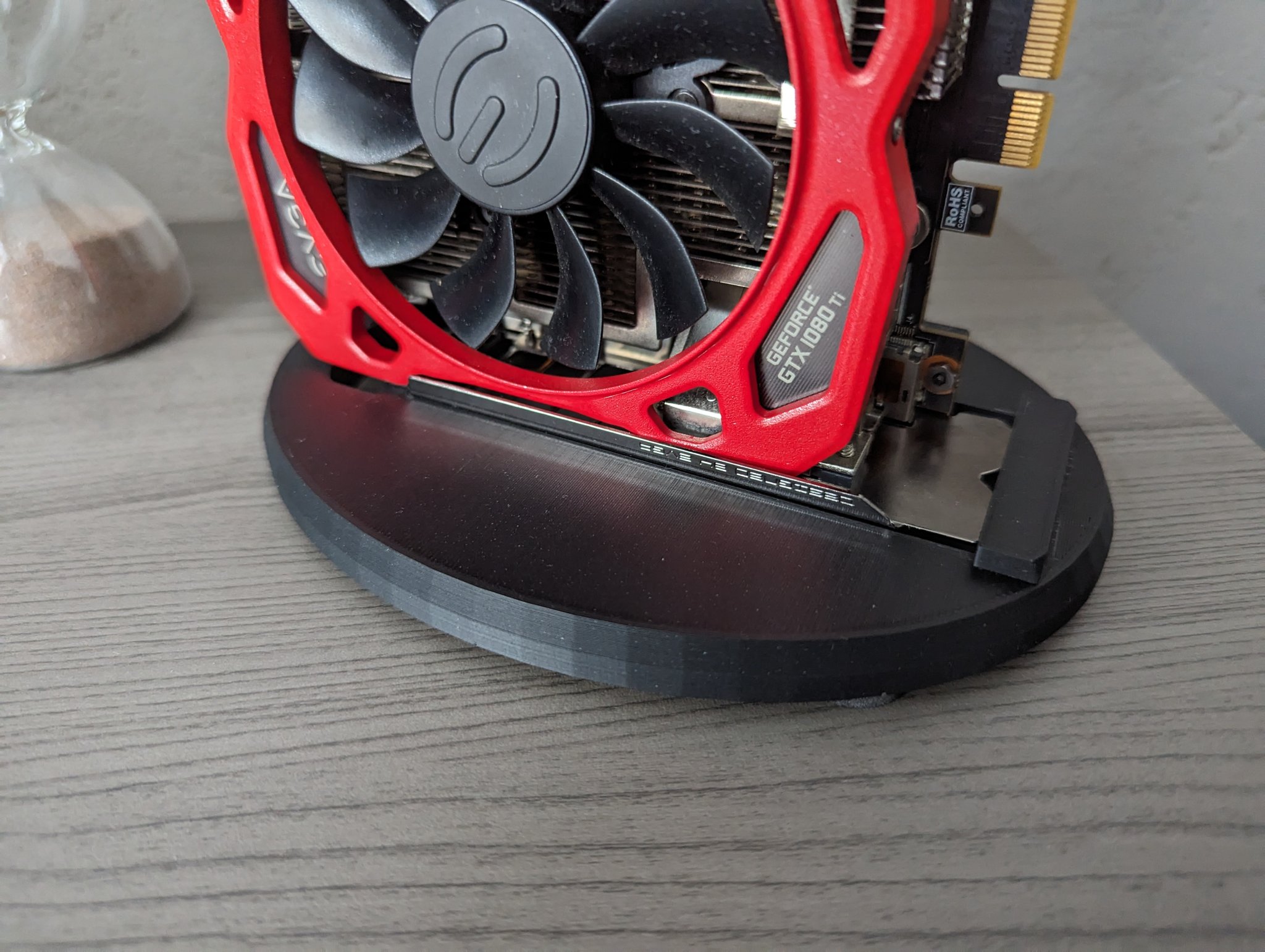 Giá đỡ GPU dọc cho khe kép và ba