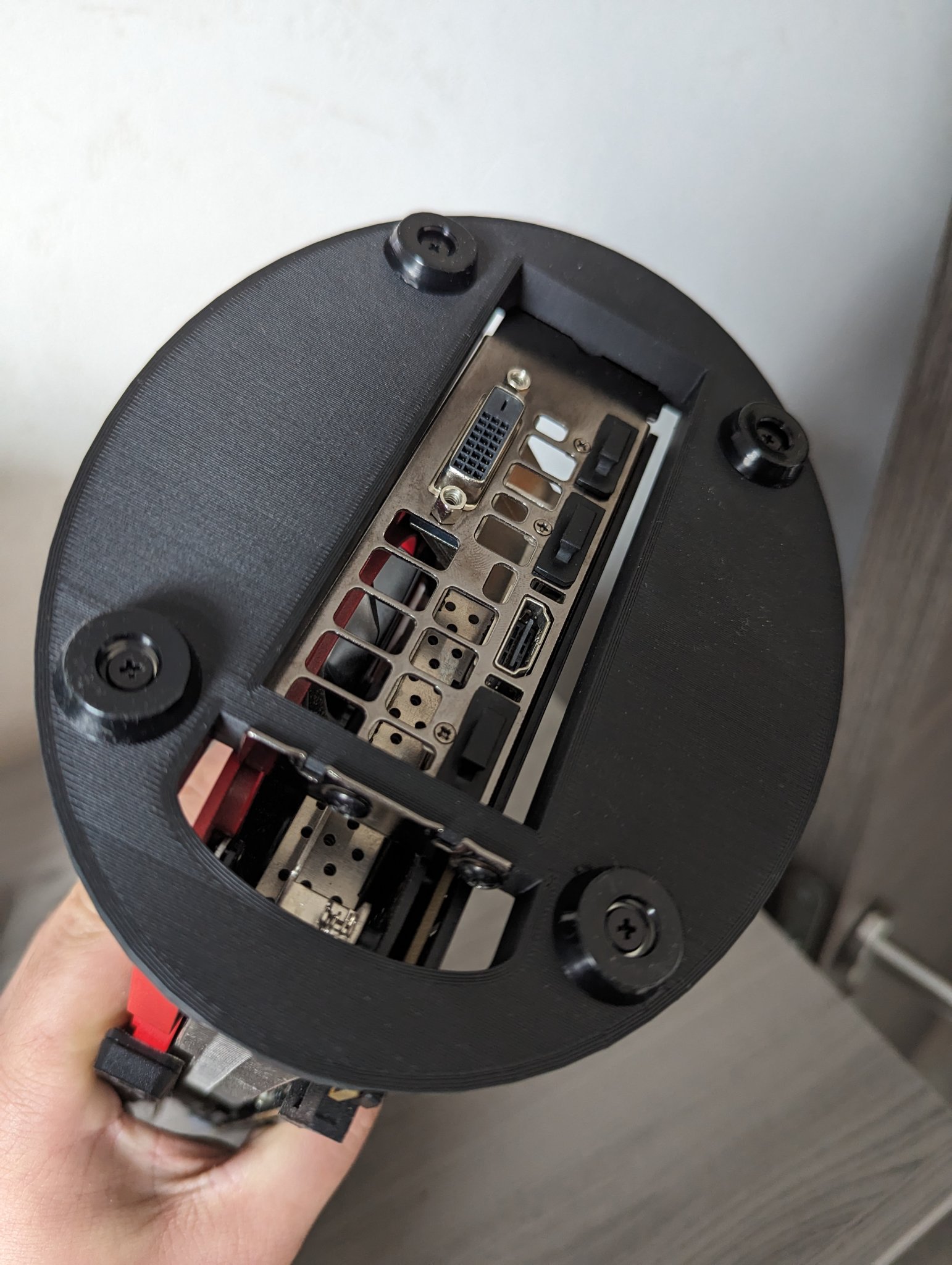 Giá đỡ GPU dọc cho khe kép và ba