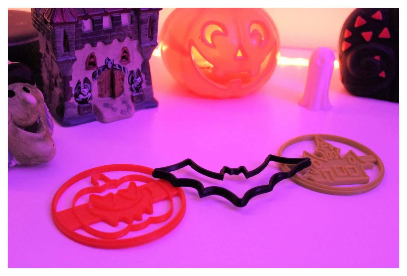 Cutter bánh Halloween phong cách độc đáo