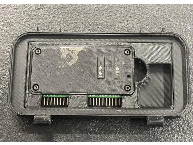 Vỏ bảo vệ Flipper Zero kiểu pelican