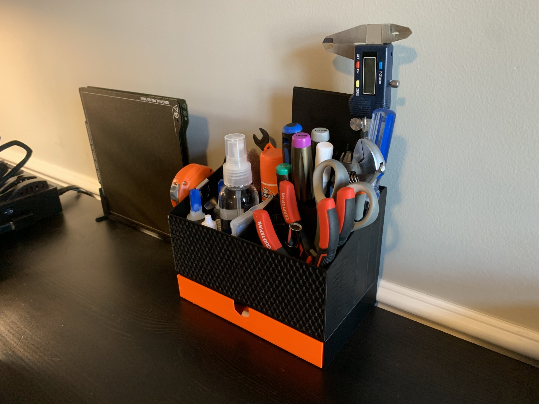 Giá đỡ công cụ in 3D gọn nhẹ cho máy Prusa MINI