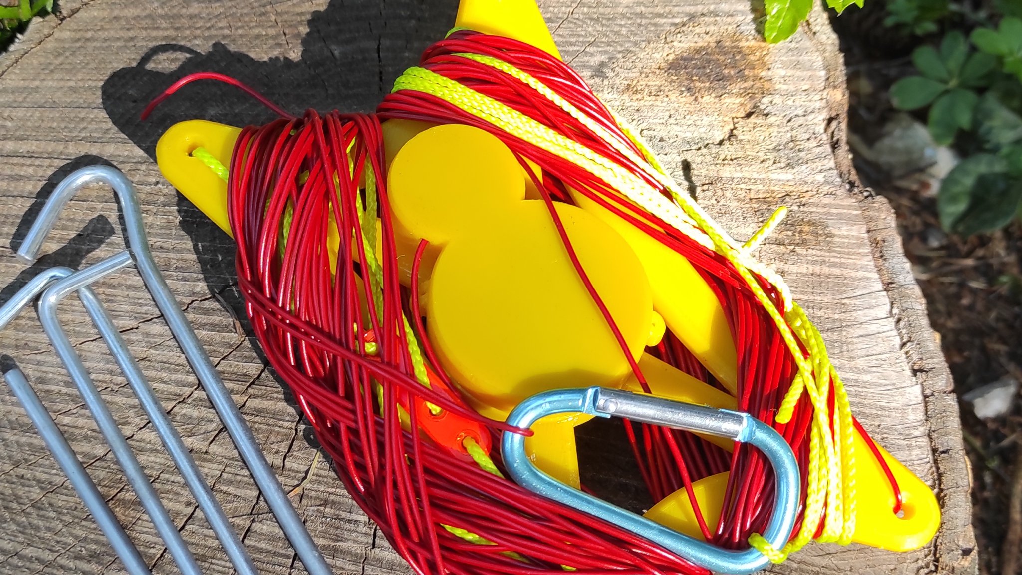 Cuộn ăng-ten với Balun tỉ lệ 1:64