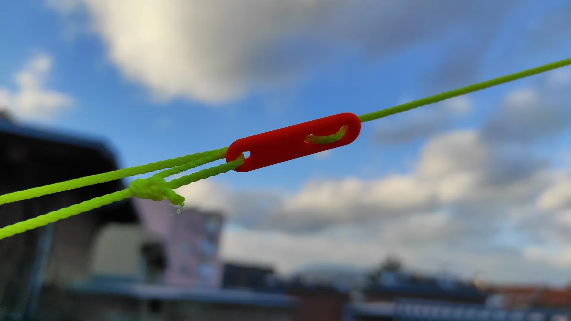 Cuộn ăng-ten với Balun tỉ lệ 1:64