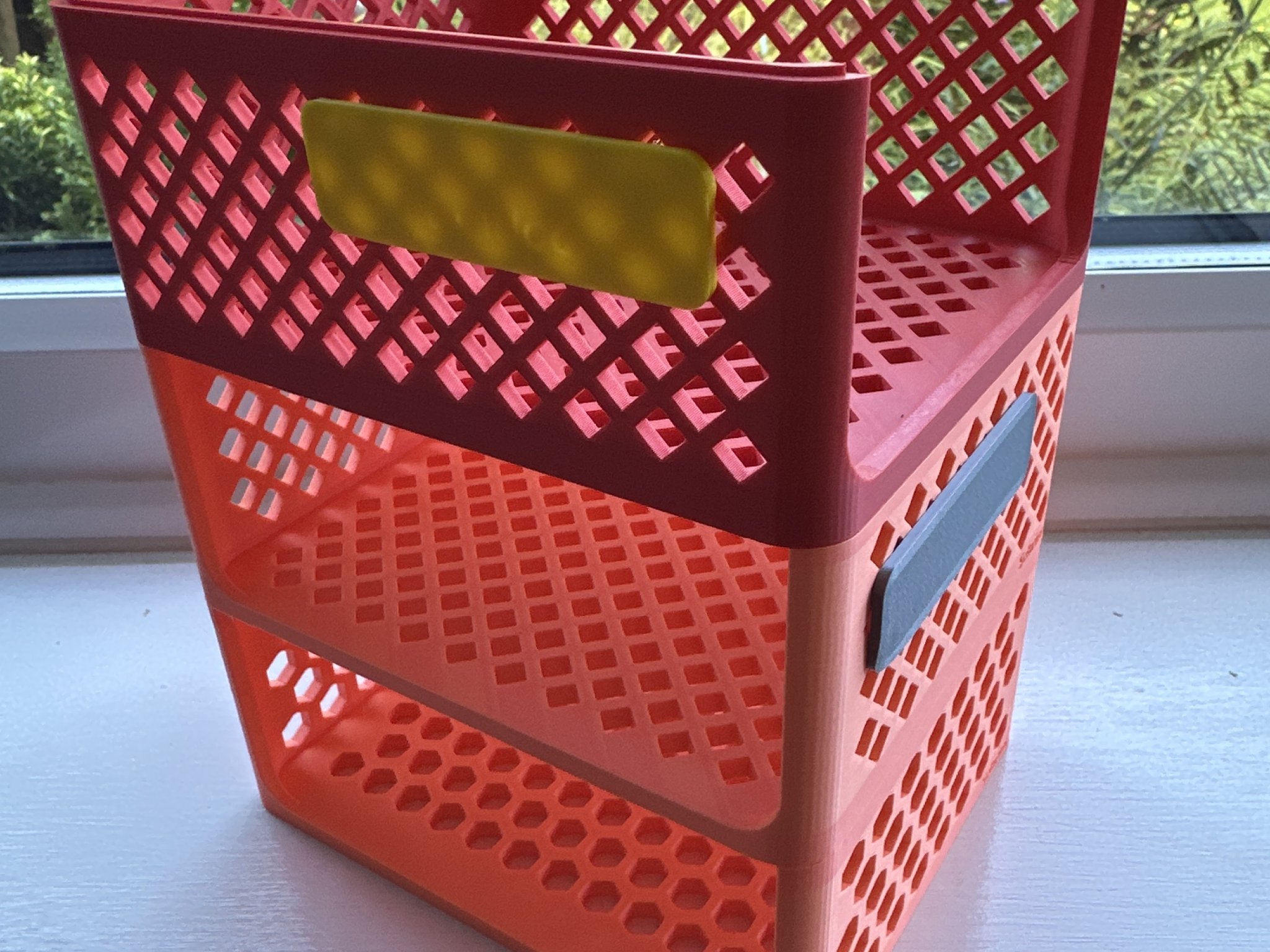 Thùng lưu trữ mini xếp chồng đa dạng kiểu dáng