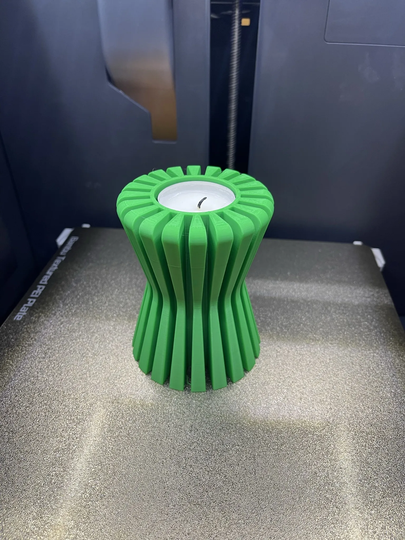 Đế nến tealight với kích thước tối đa 39cm đường kính và ...