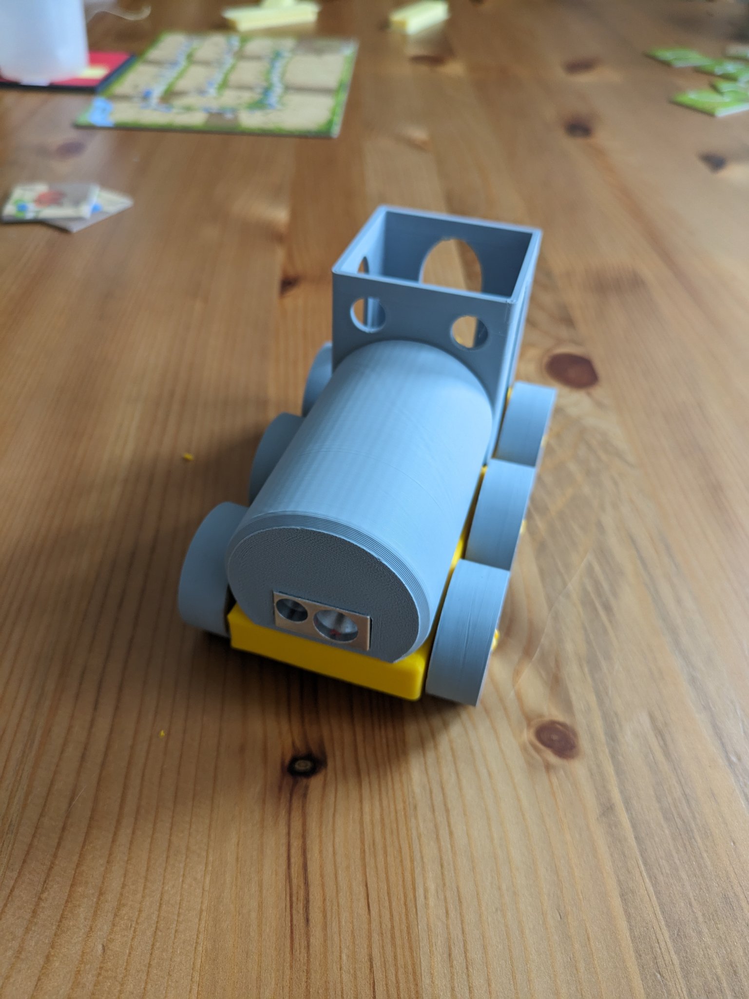 Xe lửa văn phòng đa năng và đồ chơi cho trẻ em