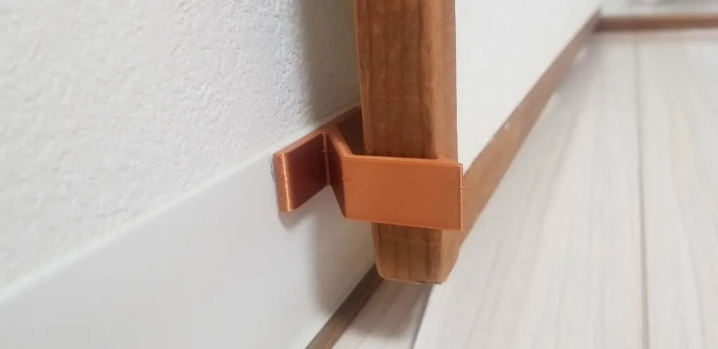 Giá đỡ cửa tùy chỉnh theo thiết kế trên Thingiverse