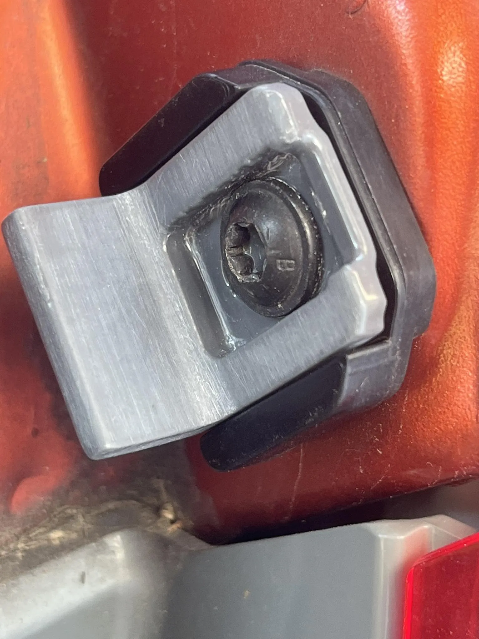 DStop cốp sau cho LADA Vesta SW Cross 2019