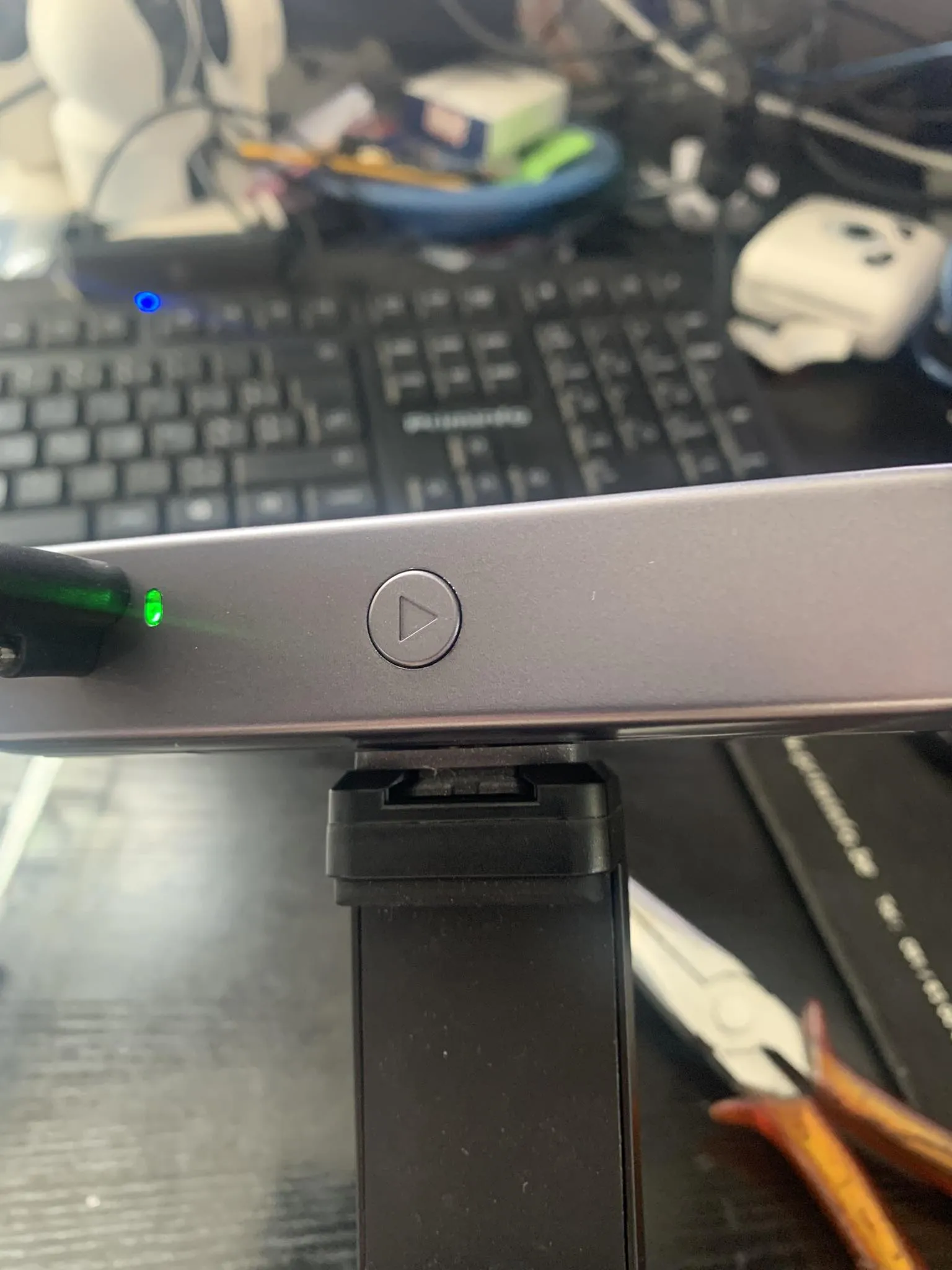 Giá đỡ điện thoại cho máy in 3D Revopoint INSPIRE