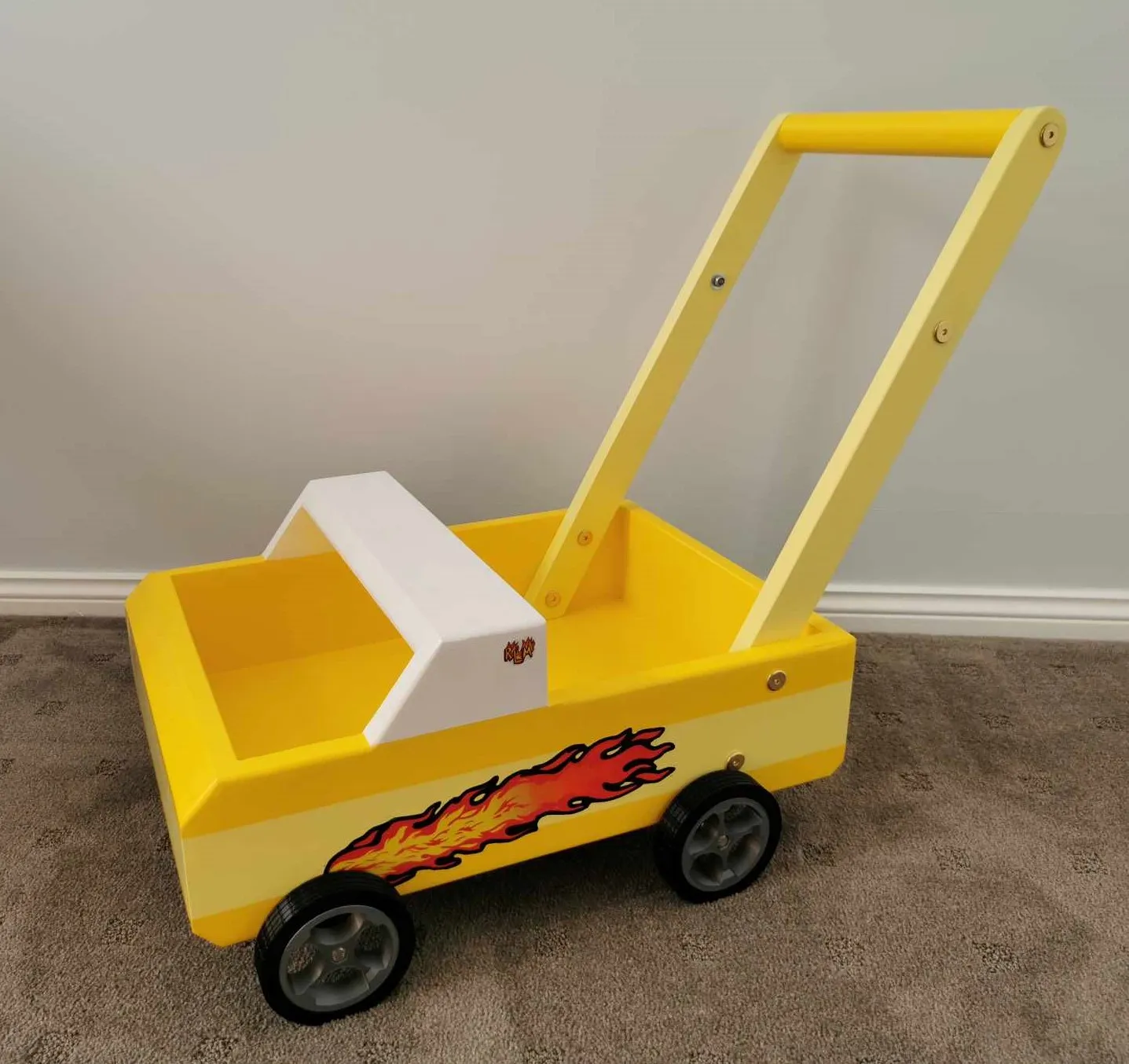 Hệ thống bánh xe cho xe đẩy trẻ em