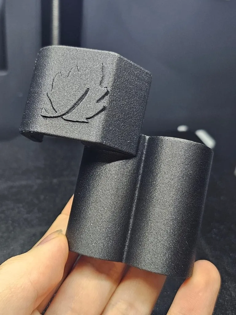 Kẹp vận chuyển ghế cắm trại Lafuma Cham Airco UK