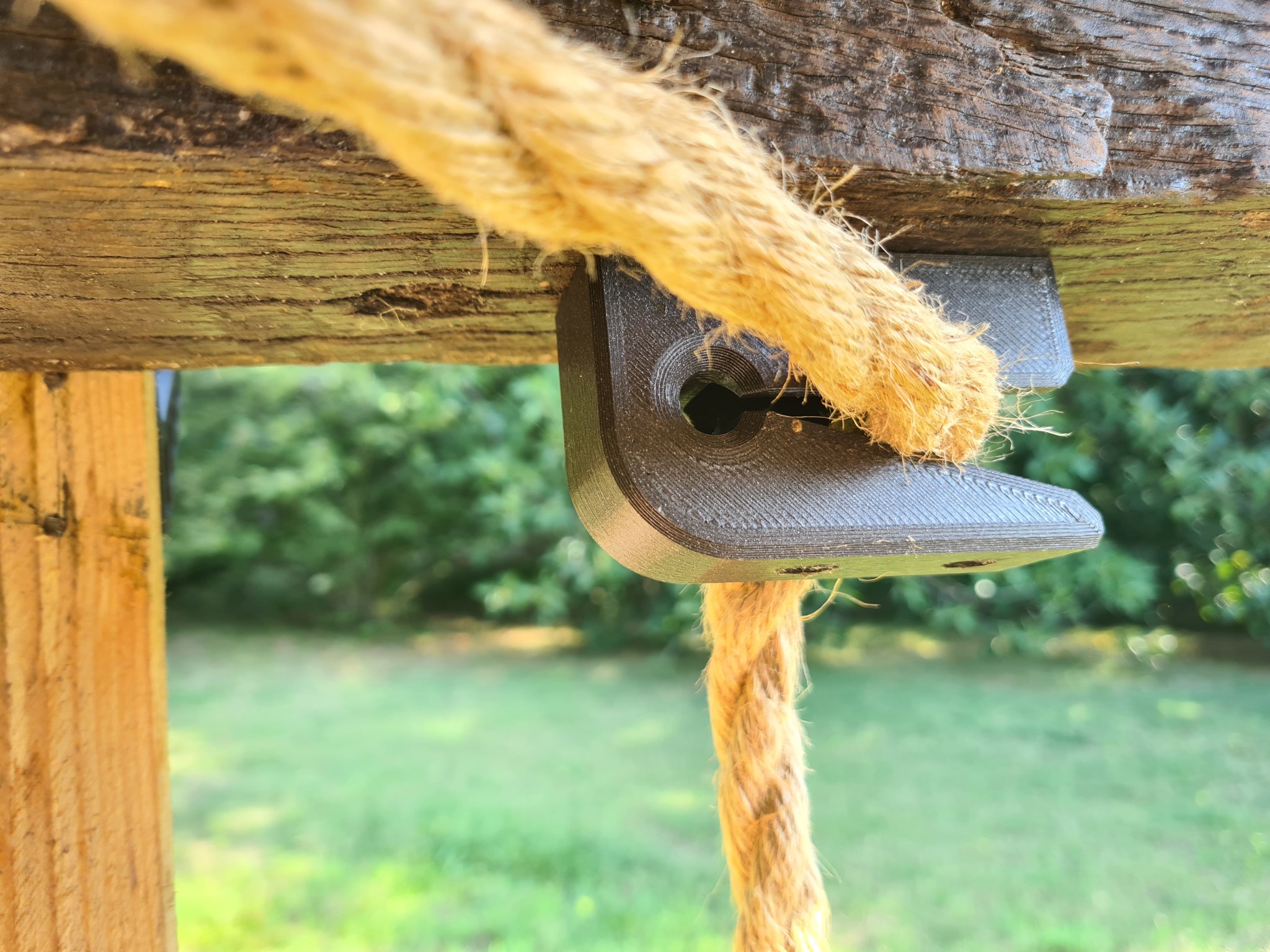 **Cái chặn dây thừng sử dụng một tay**