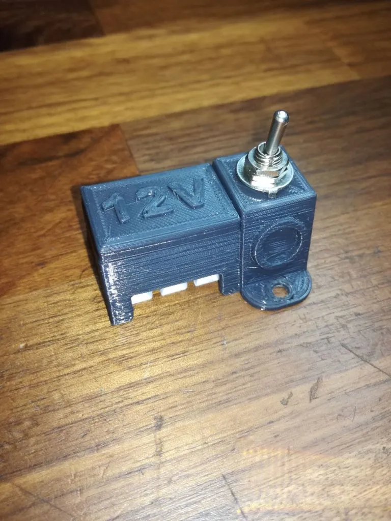 Hộp công tắc bật tắt với khối đầu nối