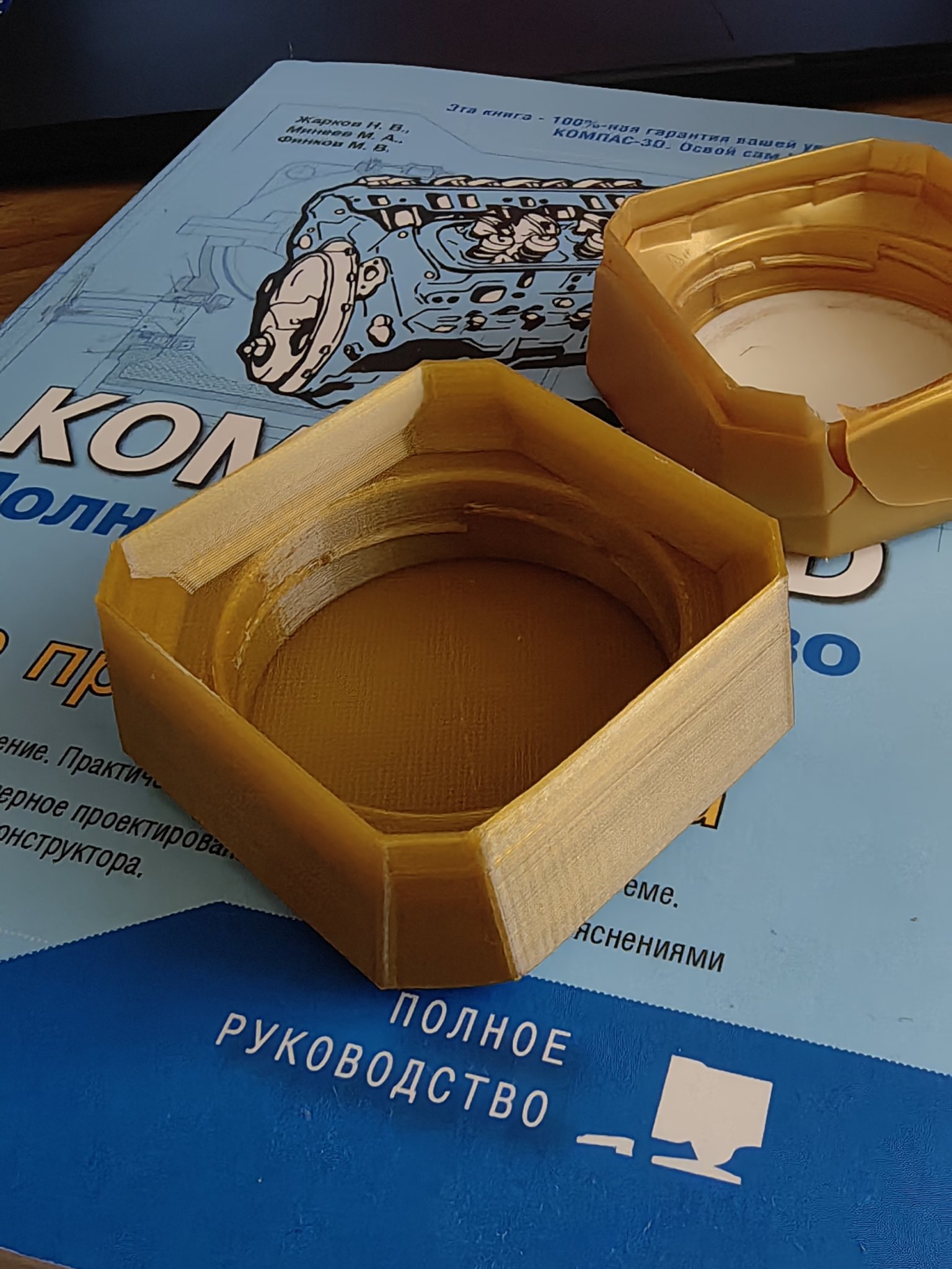 Nắp Nescafe Gold 47.5g thay thế nắp gốc dễ vỡ