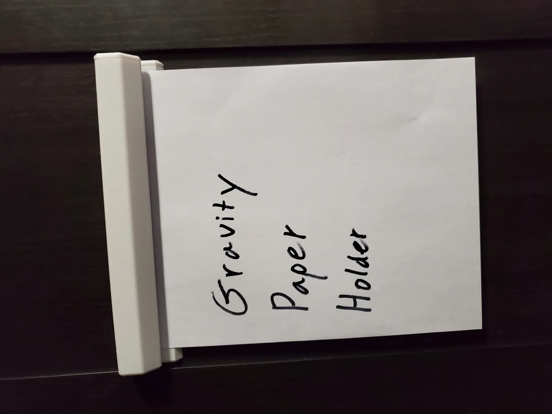 Giá đỡ giấy Gravity tiện lợi cho văn phòng và gia đình