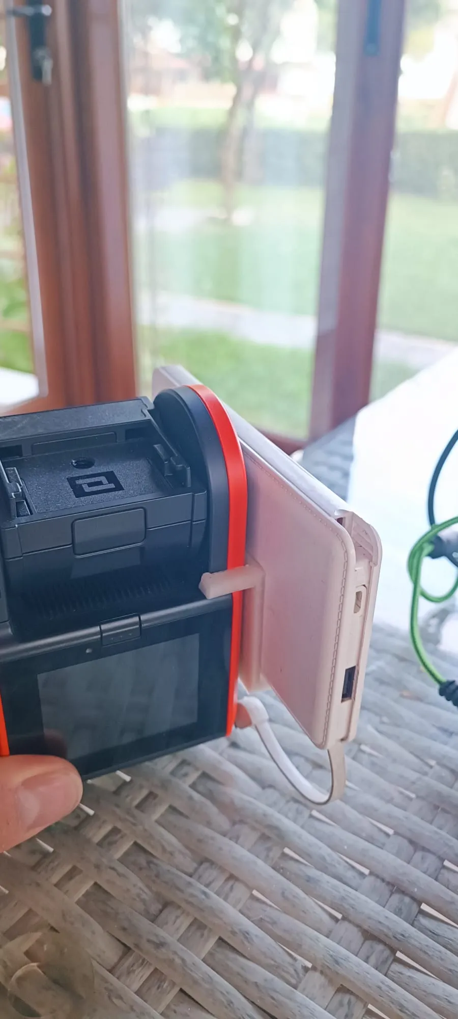 Giá đỡ pin sạc cho camera tự động Soloshot3