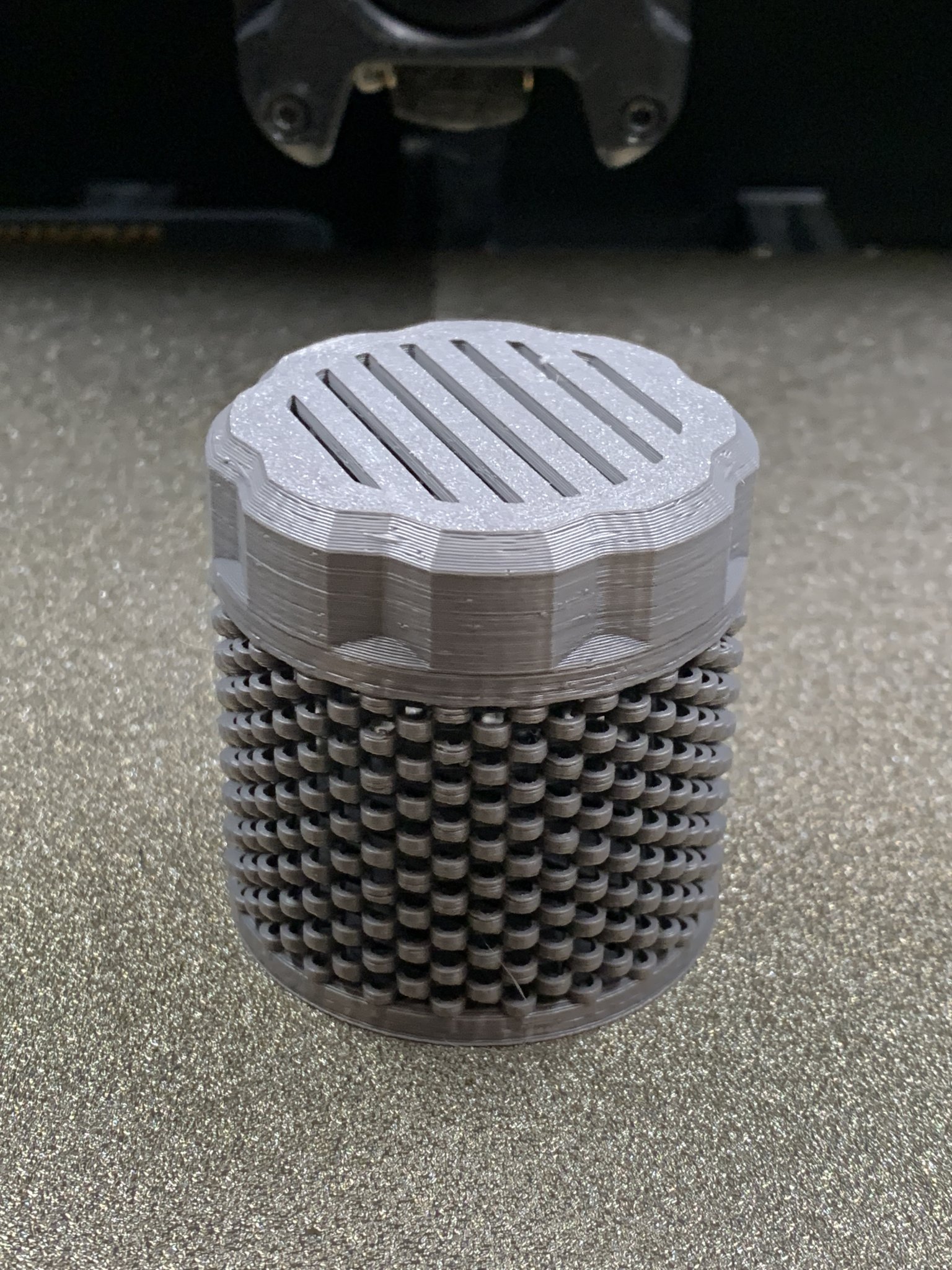 Bình chứa hút ẩm in kiểu giỏ cho cuộn filament