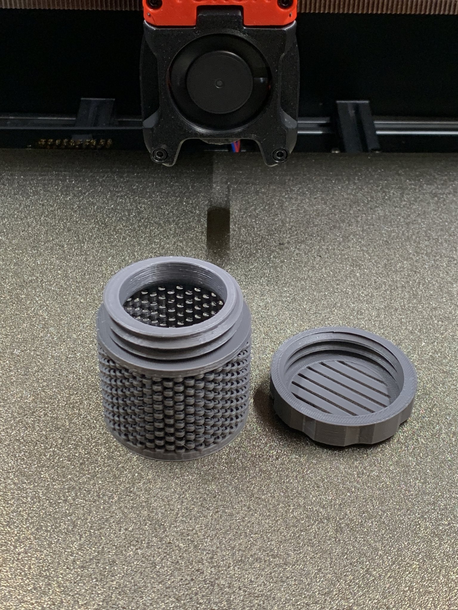 Bình chứa hút ẩm in kiểu giỏ cho cuộn filament