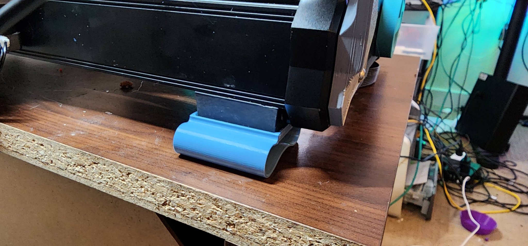 Chân chống rung cho máy in SOVOL S06