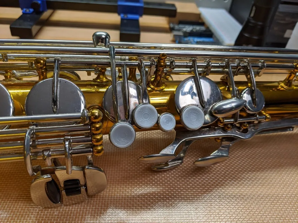 Thay thế ngọc trai saxophone Pearl