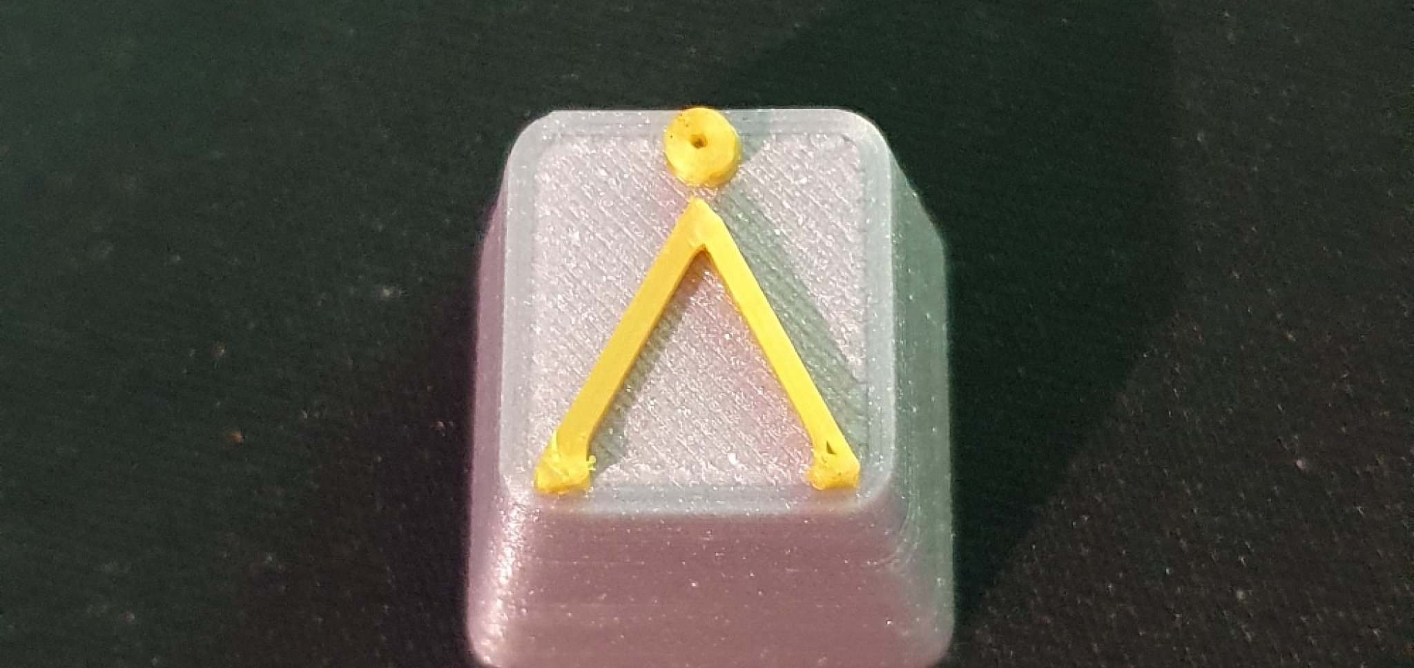 Núm nhấn bàn phím Stargate bằng bạc và vàng