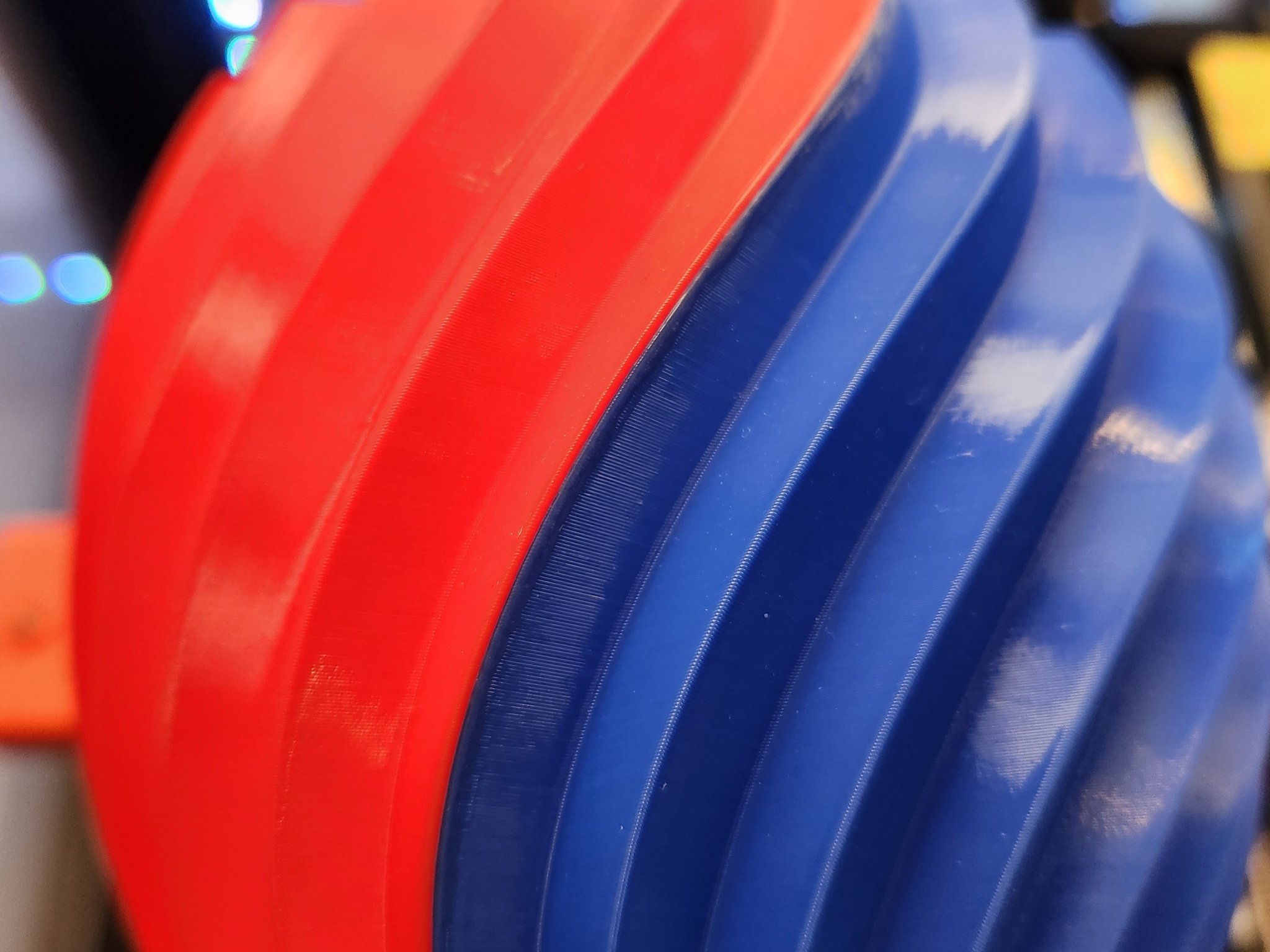 Giá đỡ tổ chức xoắn với nhiều ngăn