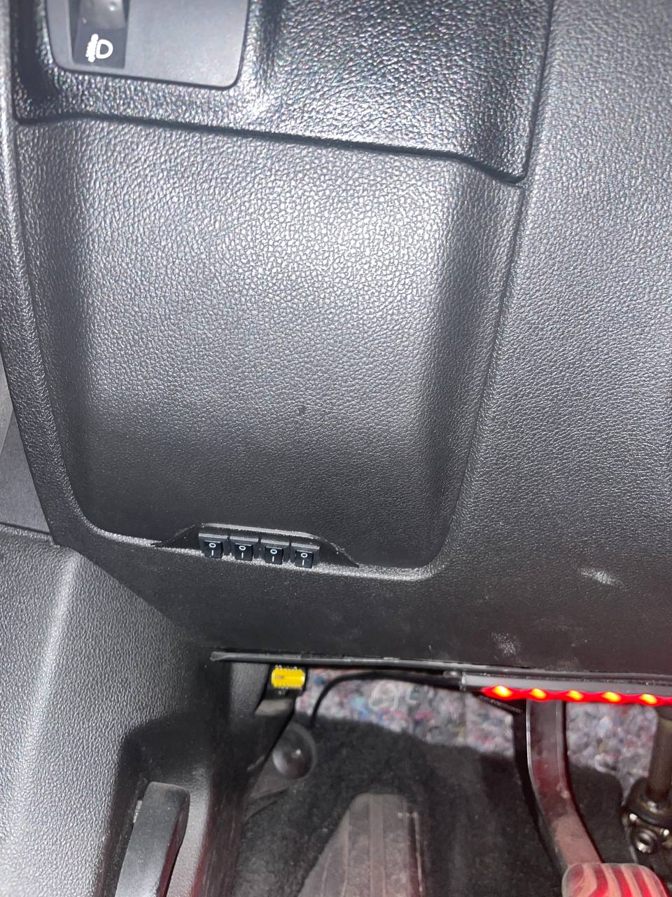 Bộ chuyển đổi nút cho hộp cầu chì Renault Megane IV/4