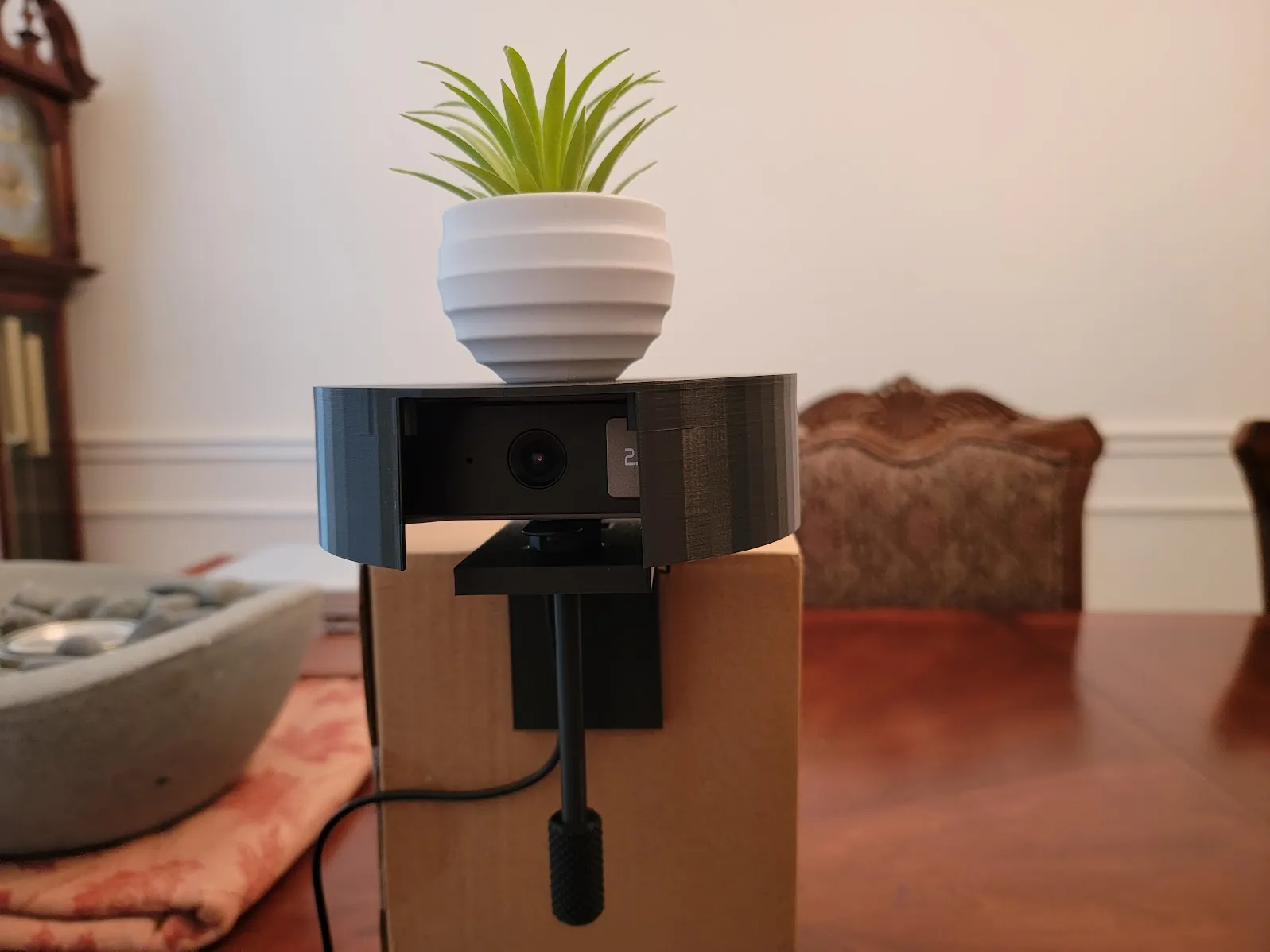 Kính viễn vọng văn phòng cho không gian làm việc trong cubicle