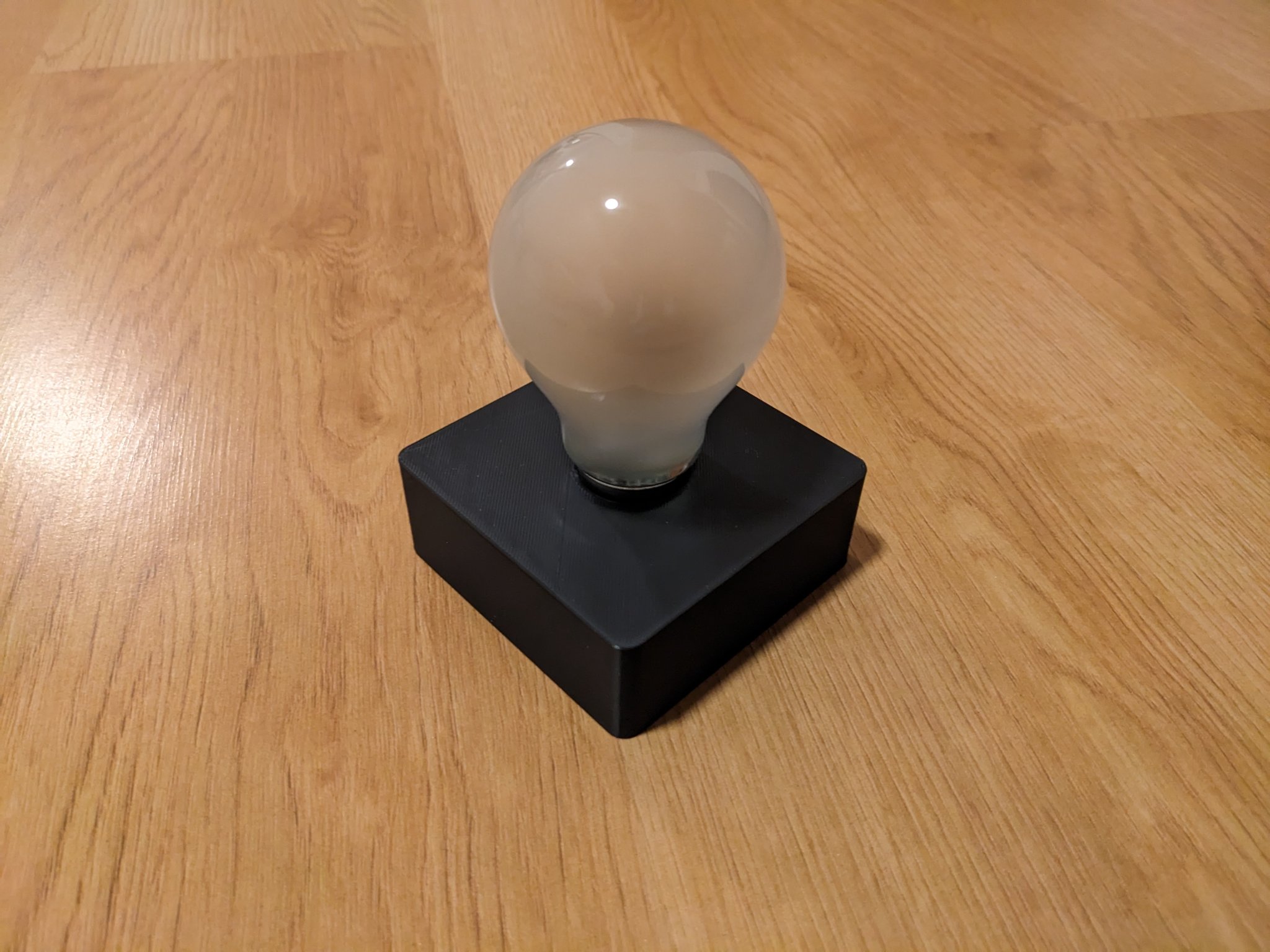 Bộ tổ chức bóng đèn E27 và E14 bằng khối chữ nhật