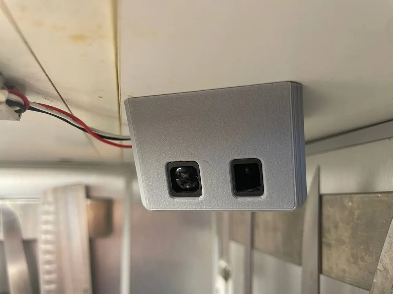 Giá đỡ cảm biến khoảng cách cho đèn bếp SHARP 2Y0A02