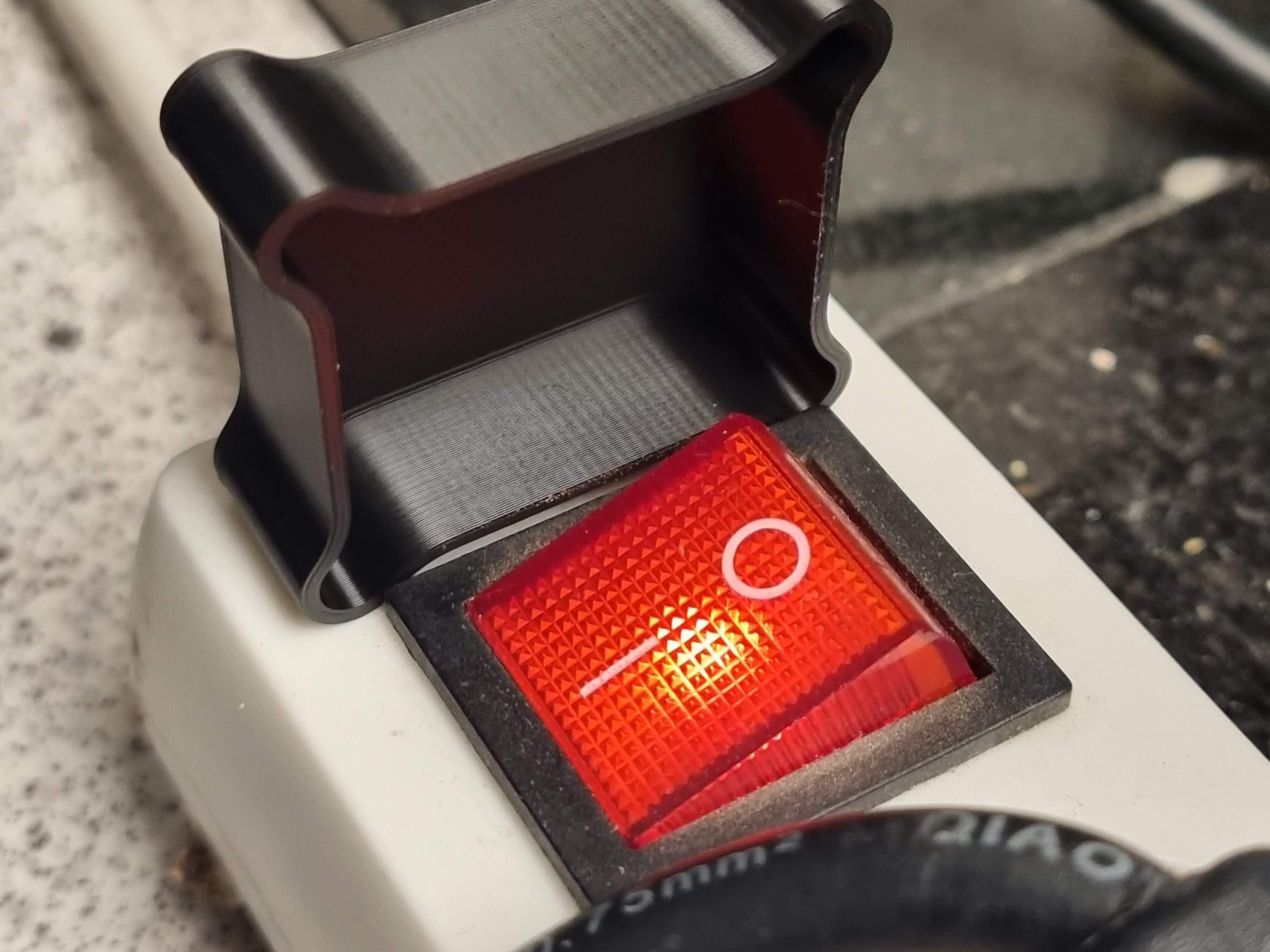 Nắp che ánh sáng và công tắc cho ổ cắm điện