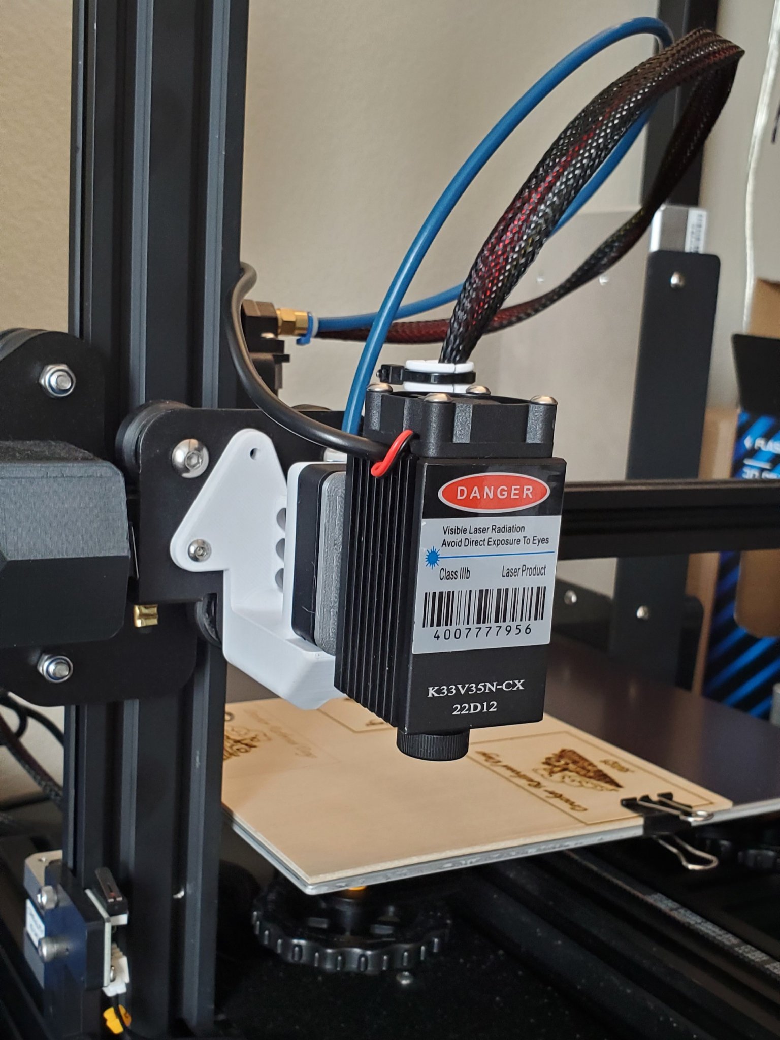 Giá đỡ laser cho mô-đun Creality Laser và quạt Red Squirrel