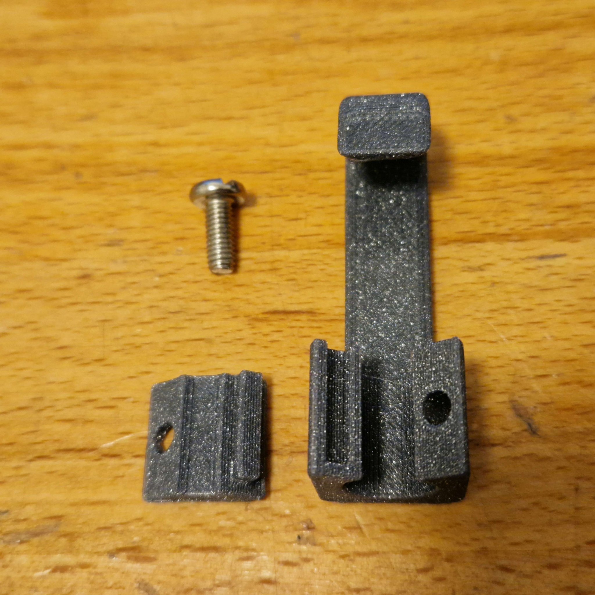 Móc thay thế cho dây đeo hành lý