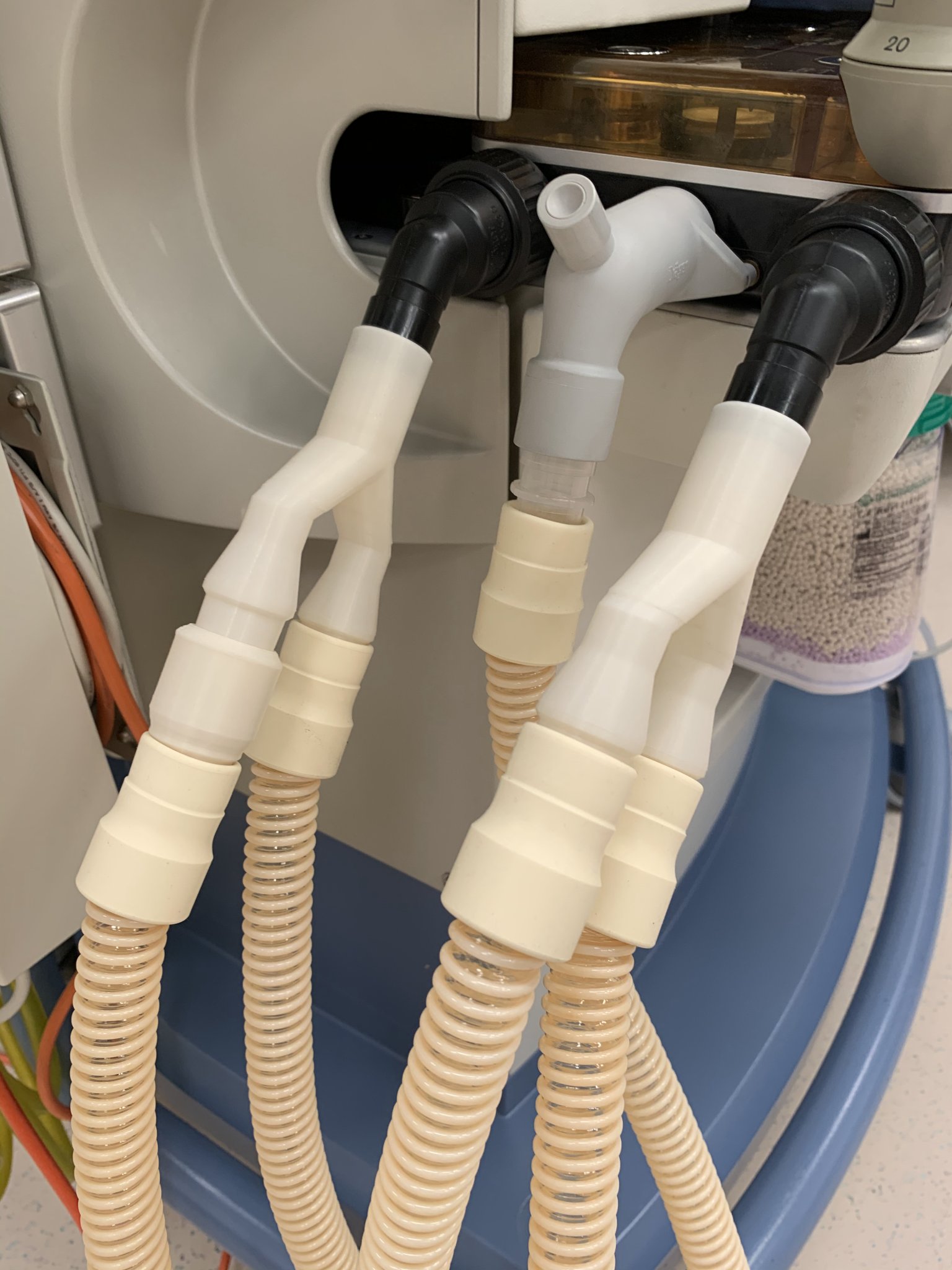 Thiết bị chia mạch và hạn chế lưu lượng cho thông gió phổi...