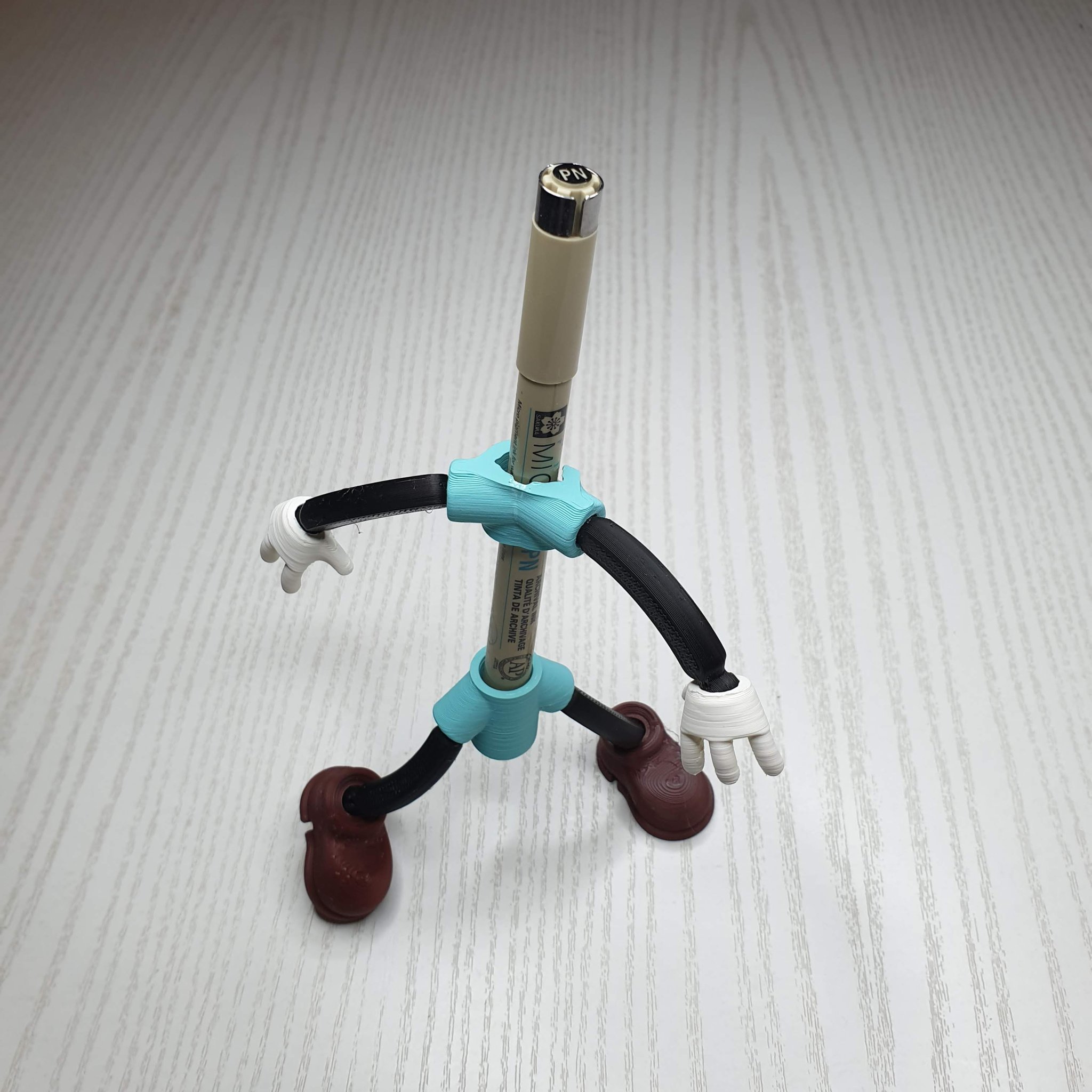 Bạn Bút Thân Thiện