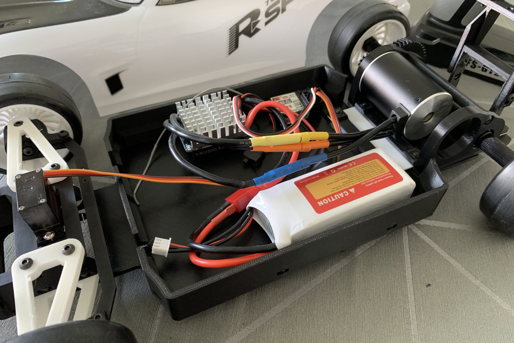 Khung xe điều chỉnh RC tỷ lệ 1:10 với hệ thống treo linh hoạt