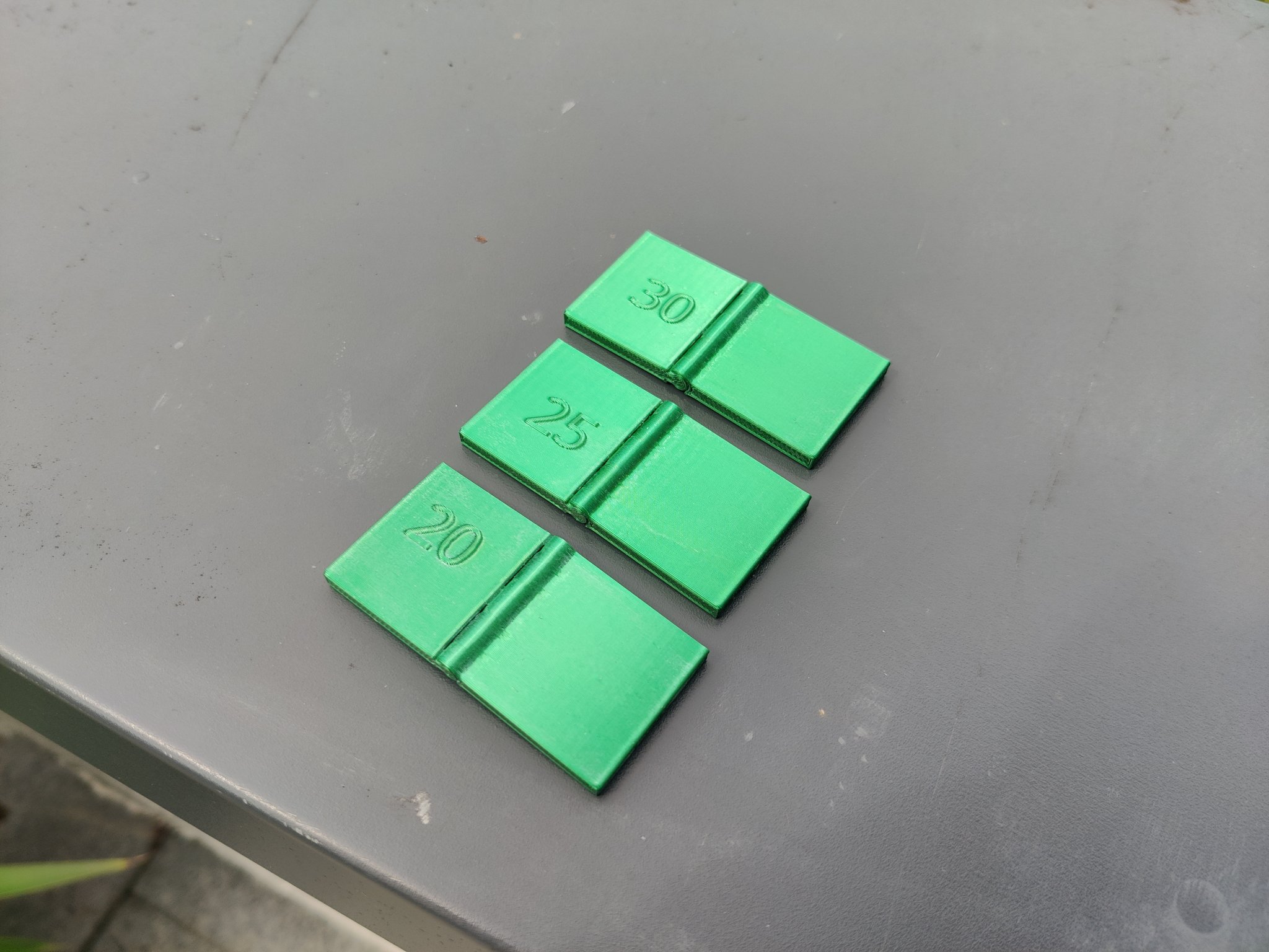 Mô-đun bản lề in tại chỗ có thể tùy chỉnh trong OpenSCAD