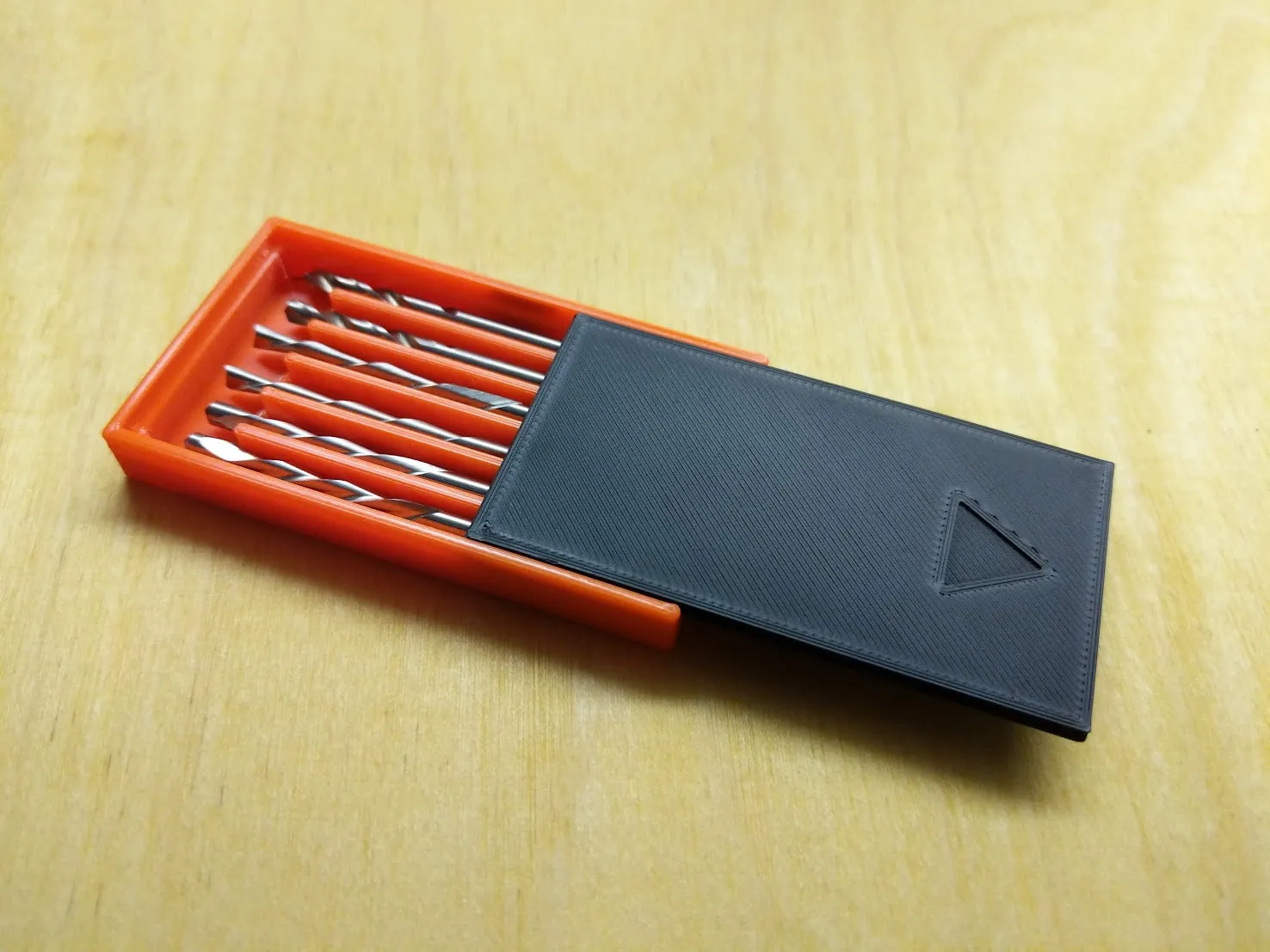 Hộp đựng mũi khoan đa năng cho Dremel