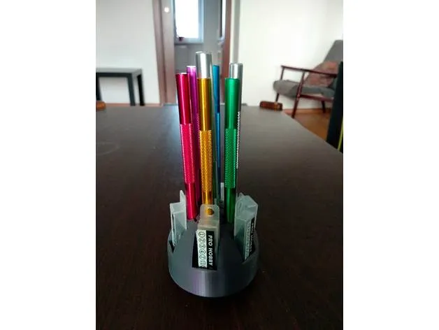 Giá đỡ dao hobby cho 7 dao và 6 hộp lưỡi dự phòng