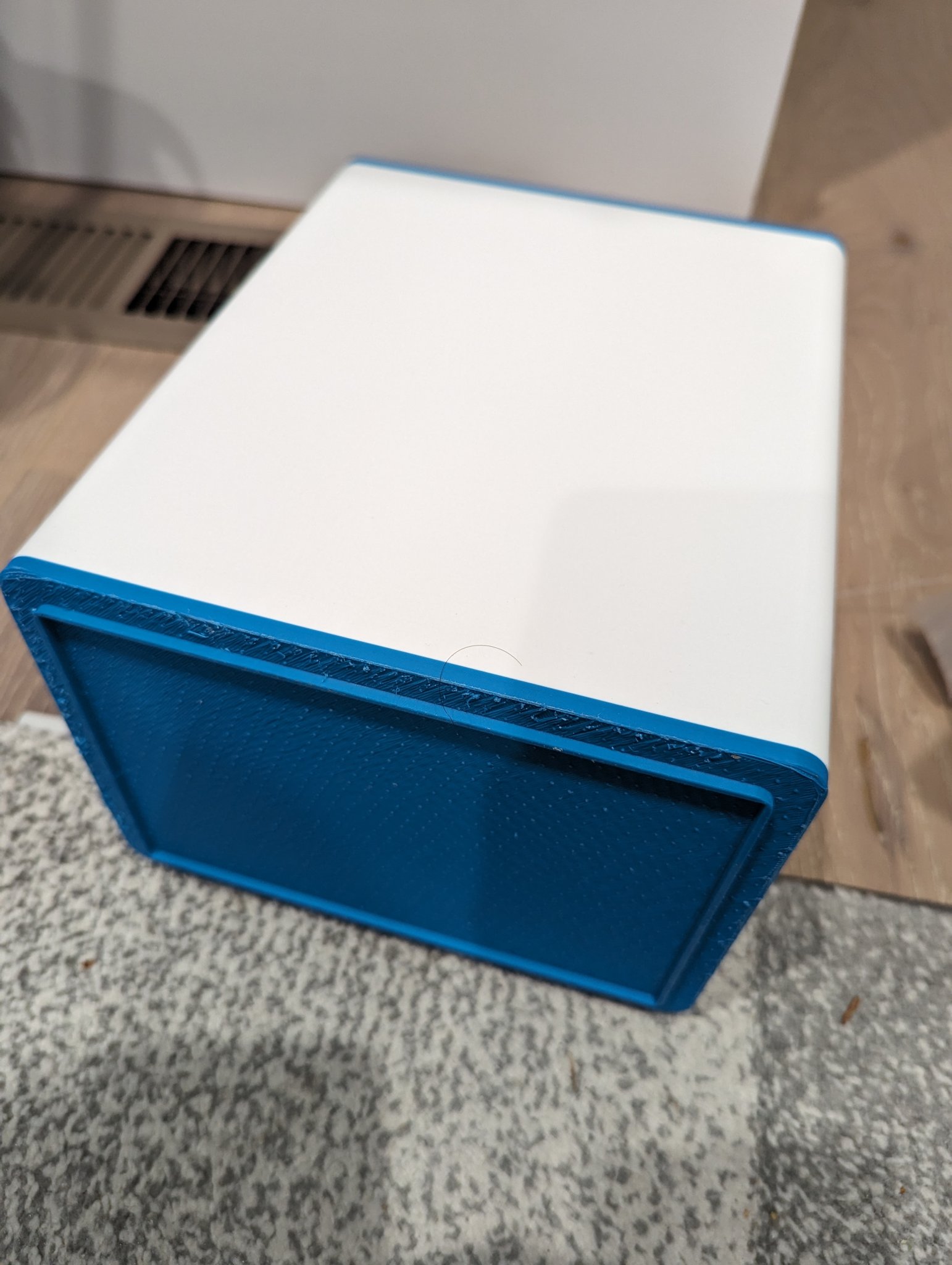 Thùng rác hình chữ nhật kích thước 205mm x 155mm x 255mm