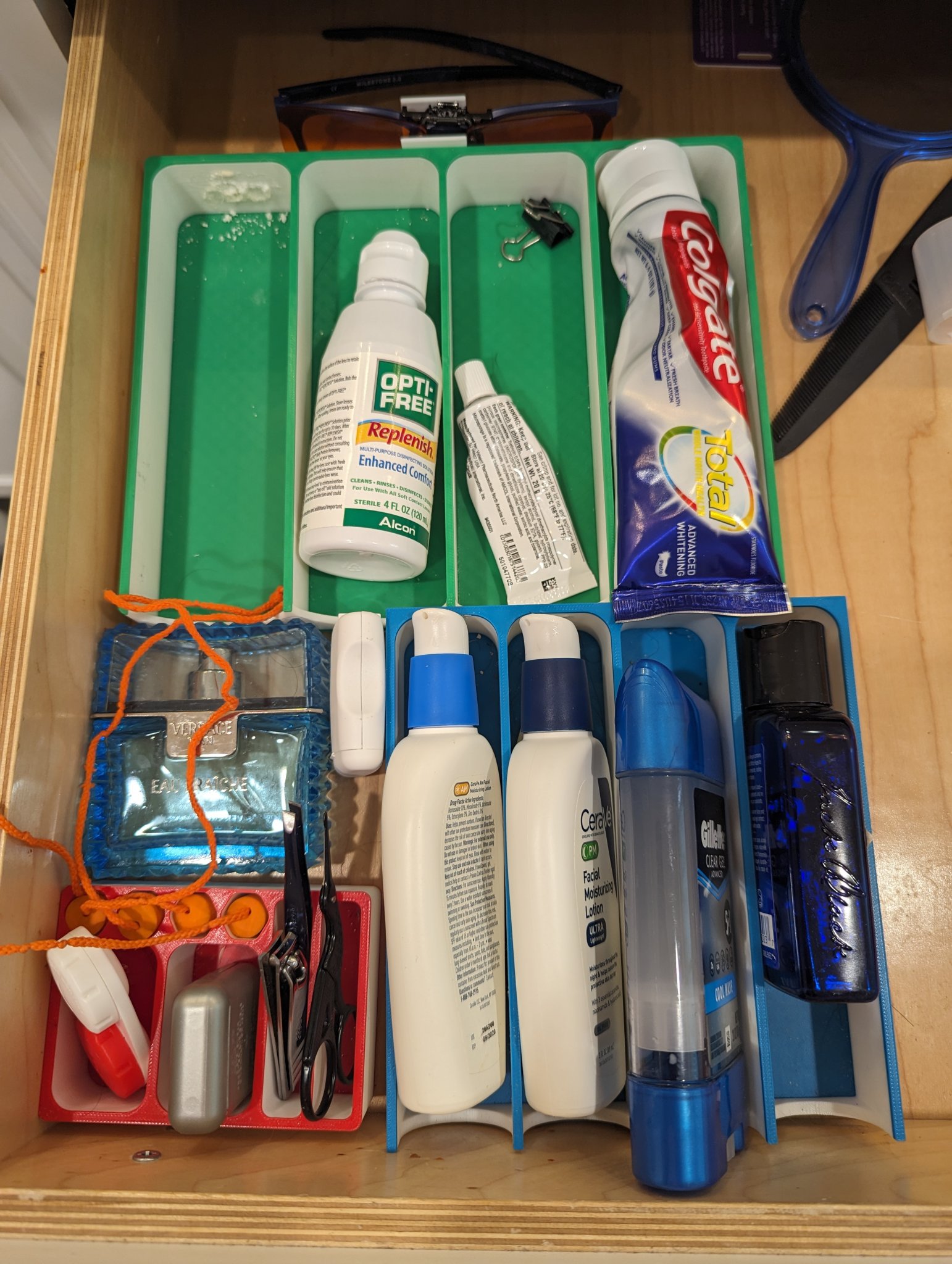 Giá đỡ đồ dùng phòng tắm hai loại