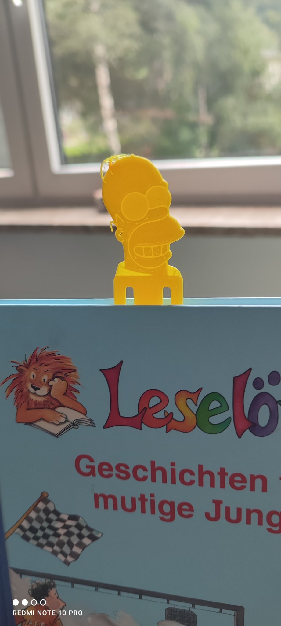 Dấu trang Homer Simpson độc đáo và dễ thương