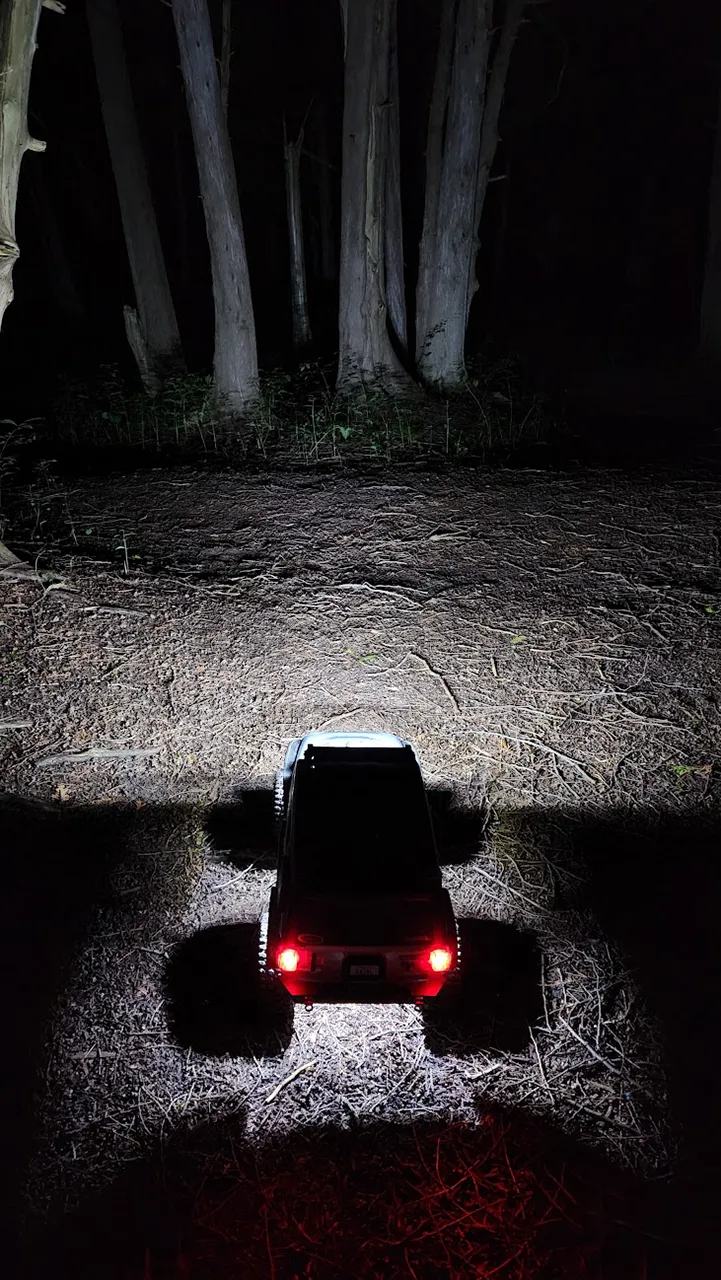 Đèn đá cho xe Axial SCX6 sử dụng LED