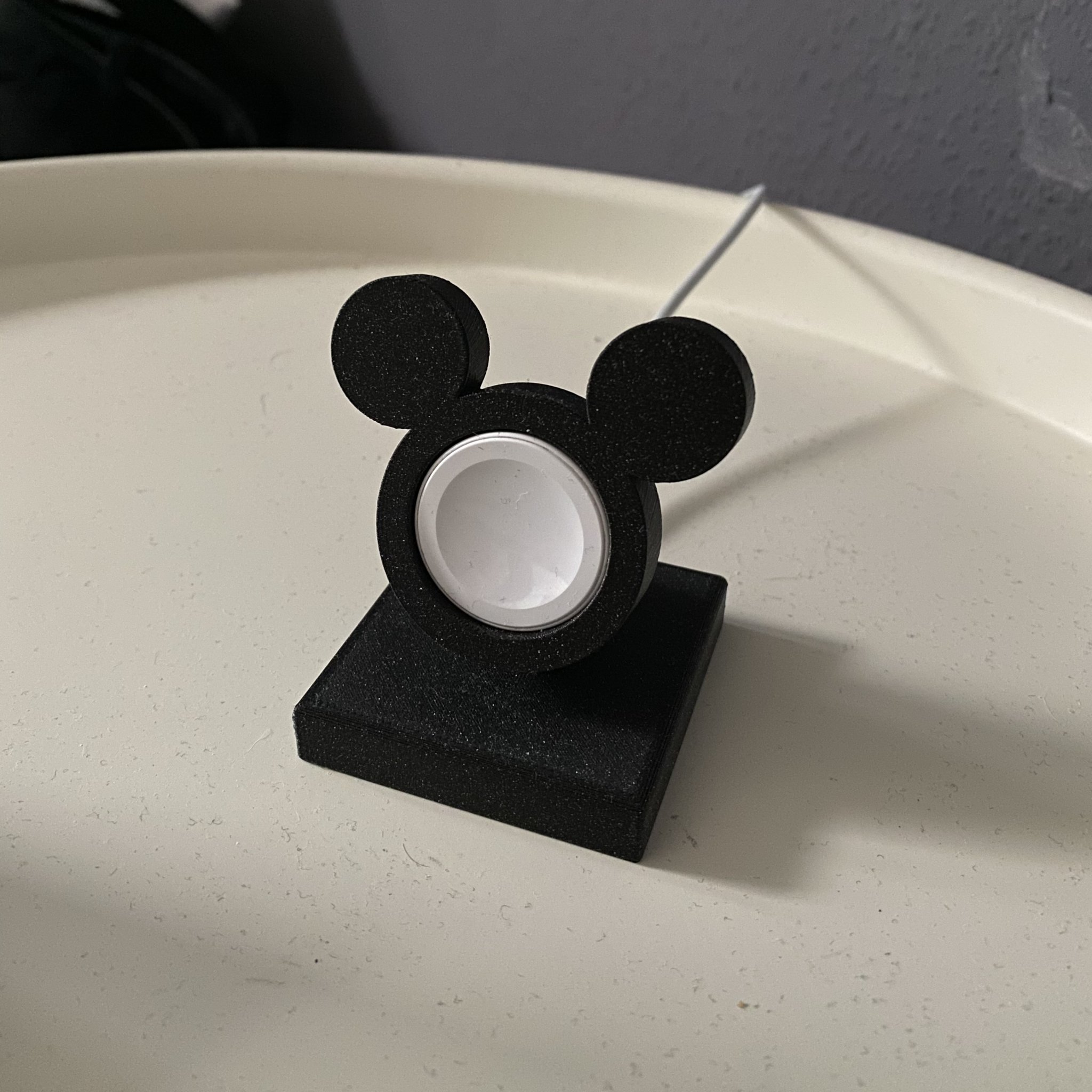 Giá đỡ sạc Apple Watch hình nhân vật Disney