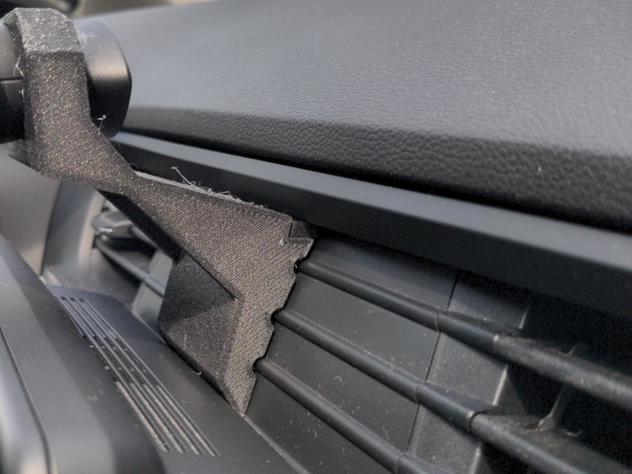 Giá đỡ smartphone Quadlock cho Renault Zoe Phase 2