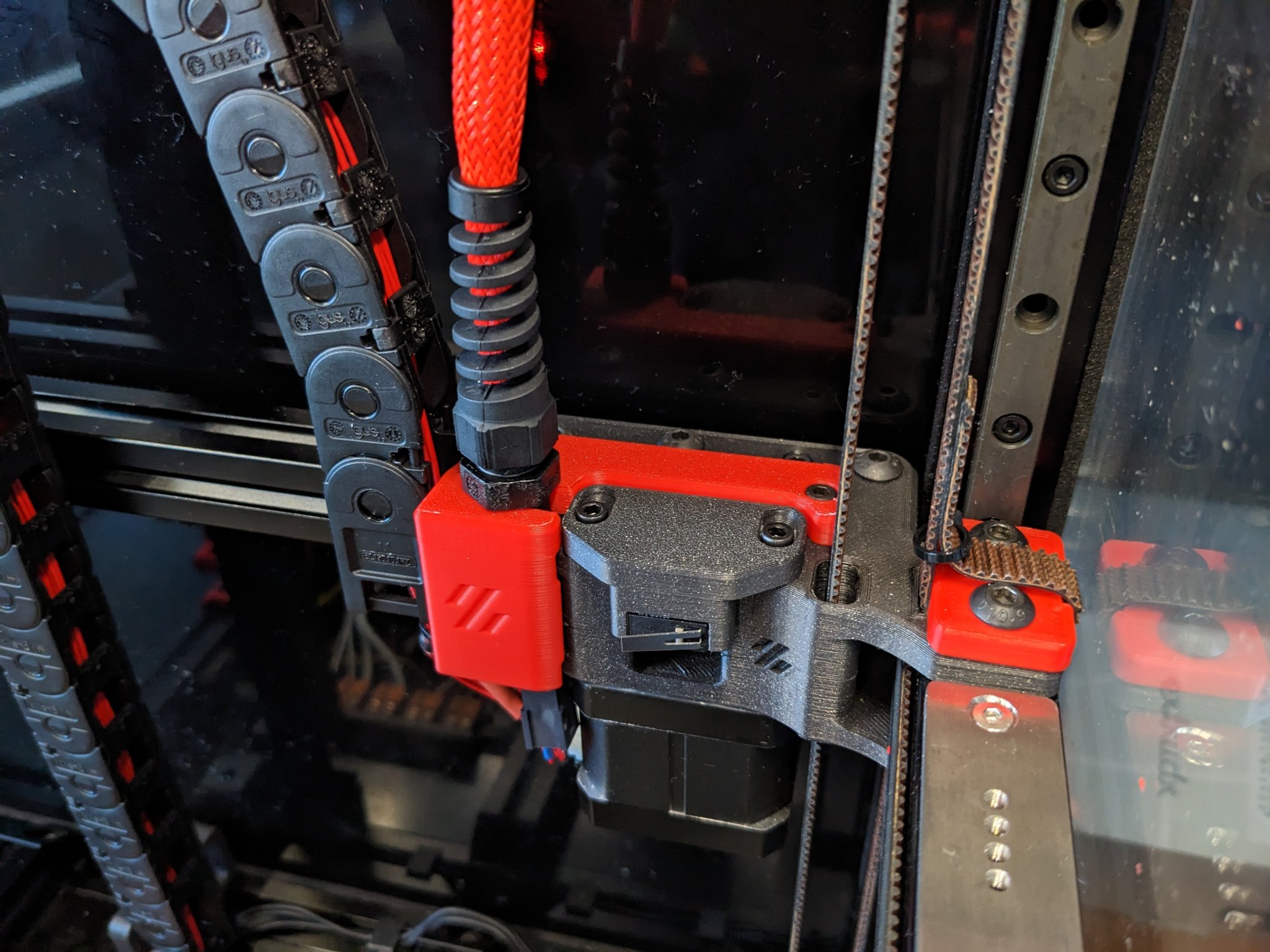 Giá đỡ umbilical M12 cho động cơ A Voron 2.4 với khe cáp