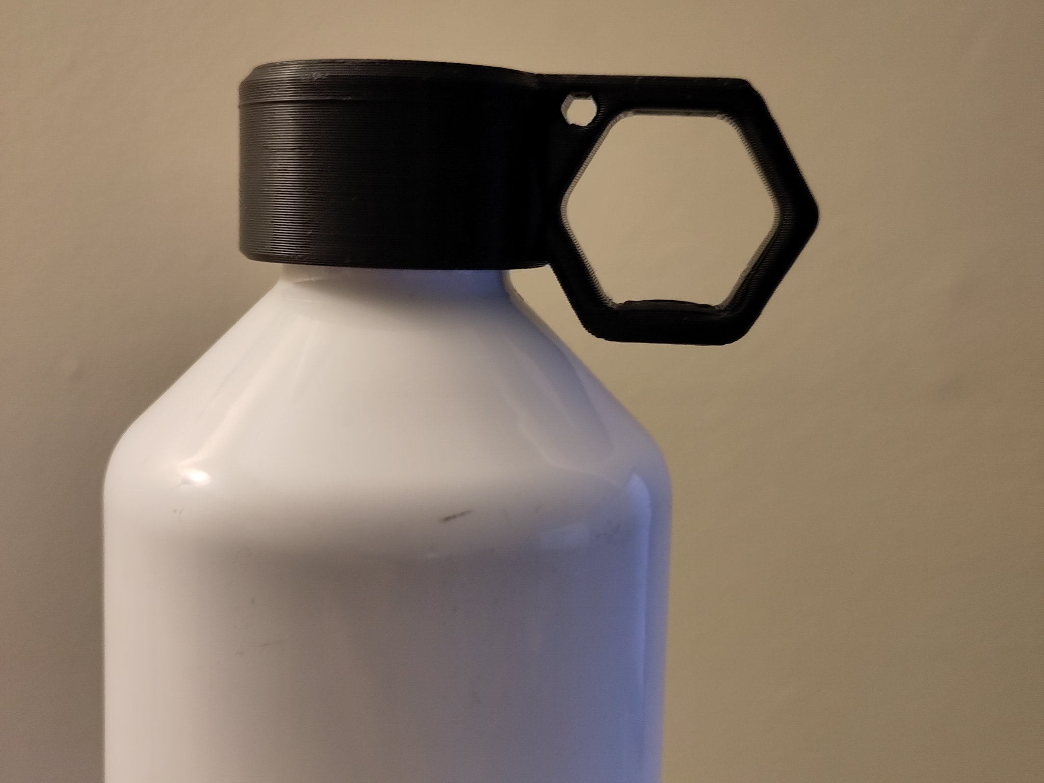 Nắp chai dopper với vòng và lỗ treo