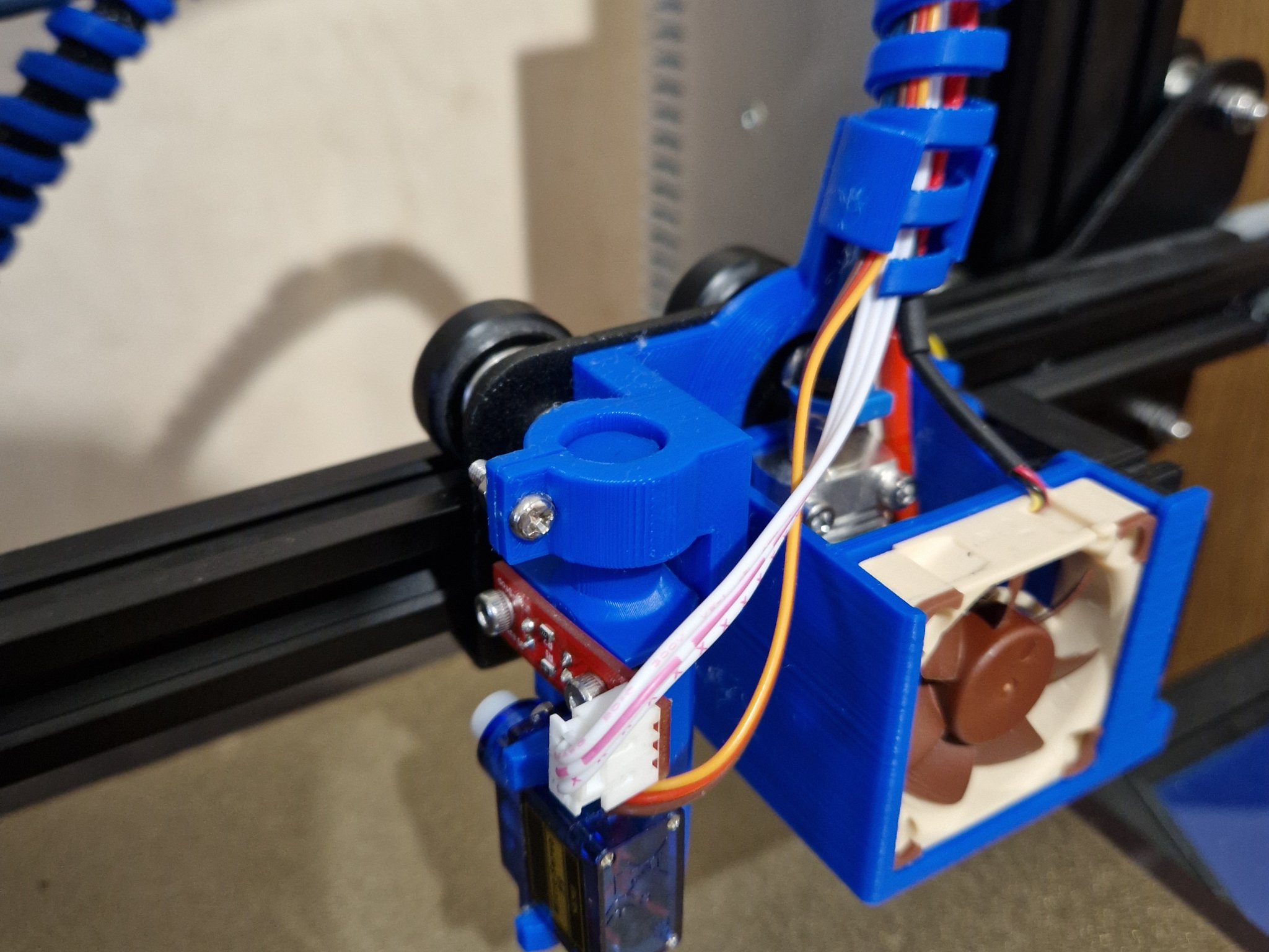 Bảng lưng điều chỉnh cho Minimus với BFPTouch