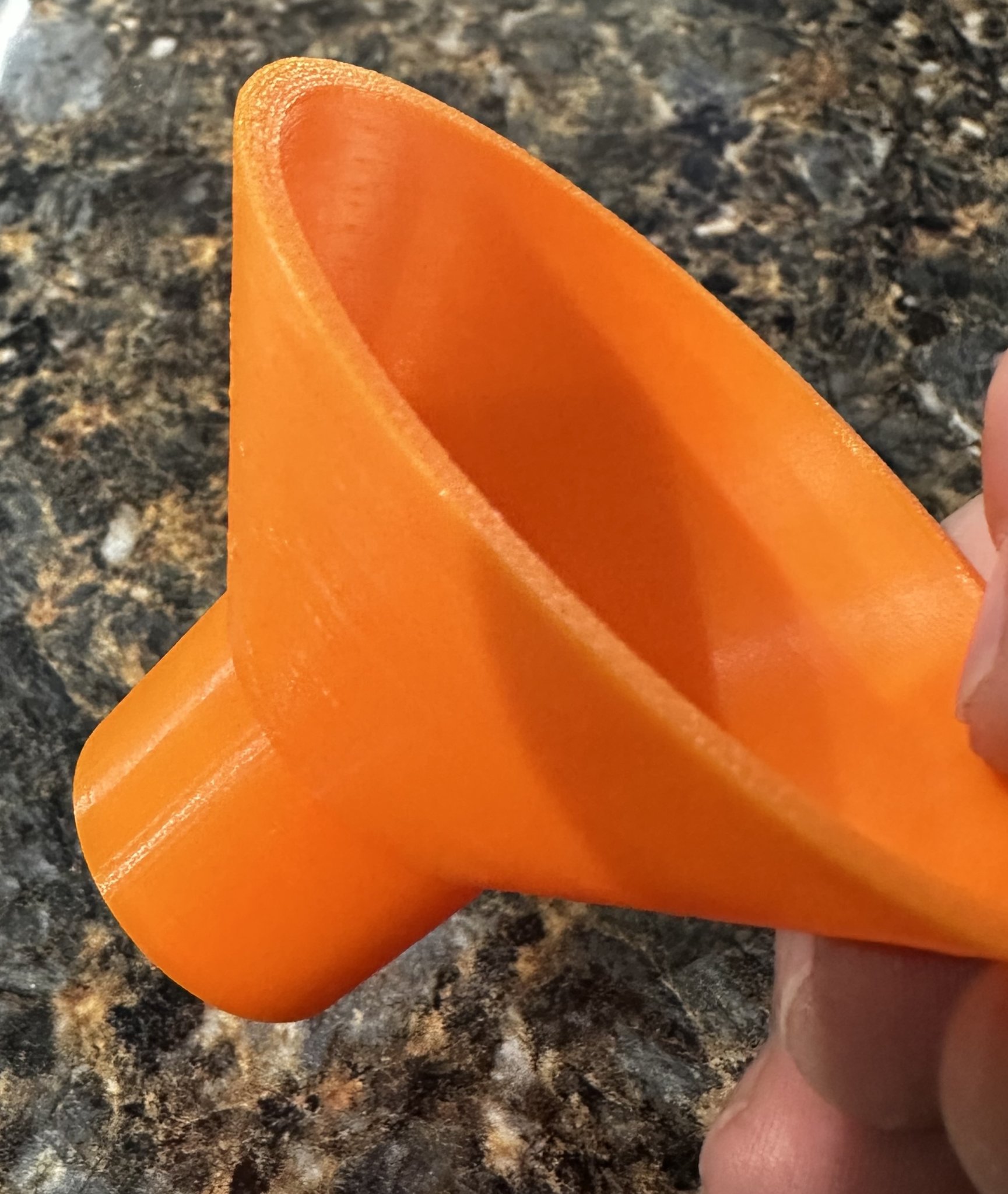 Phễu 70mm x 28mm cho lọ gia vị nhỏ