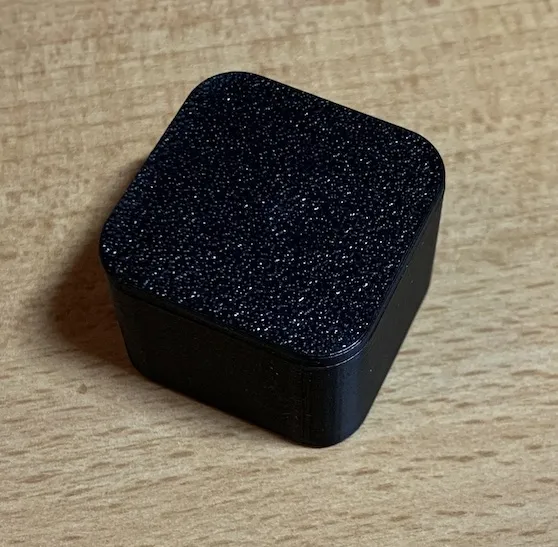 Hộp lưu trữ pin LR44 nhỏ gọn